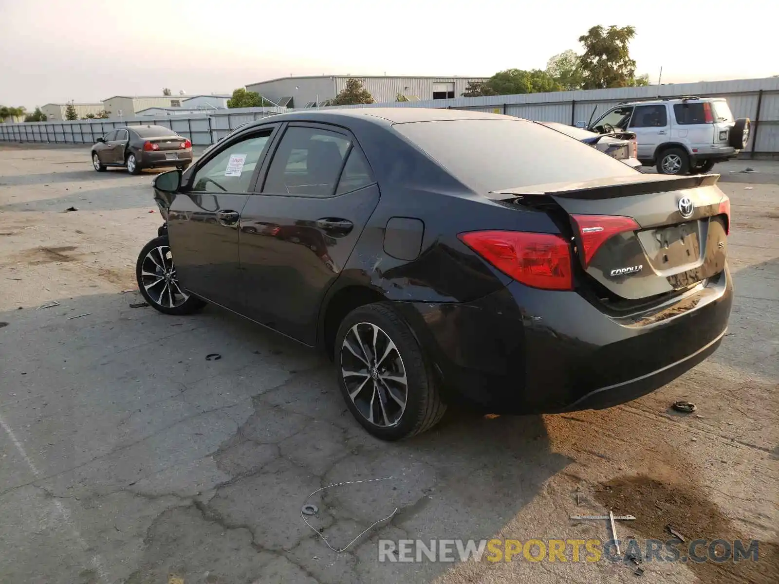 3 Photograph of a damaged car 2T1BURHE8KC127914 TOYOTA COROLLA 2019