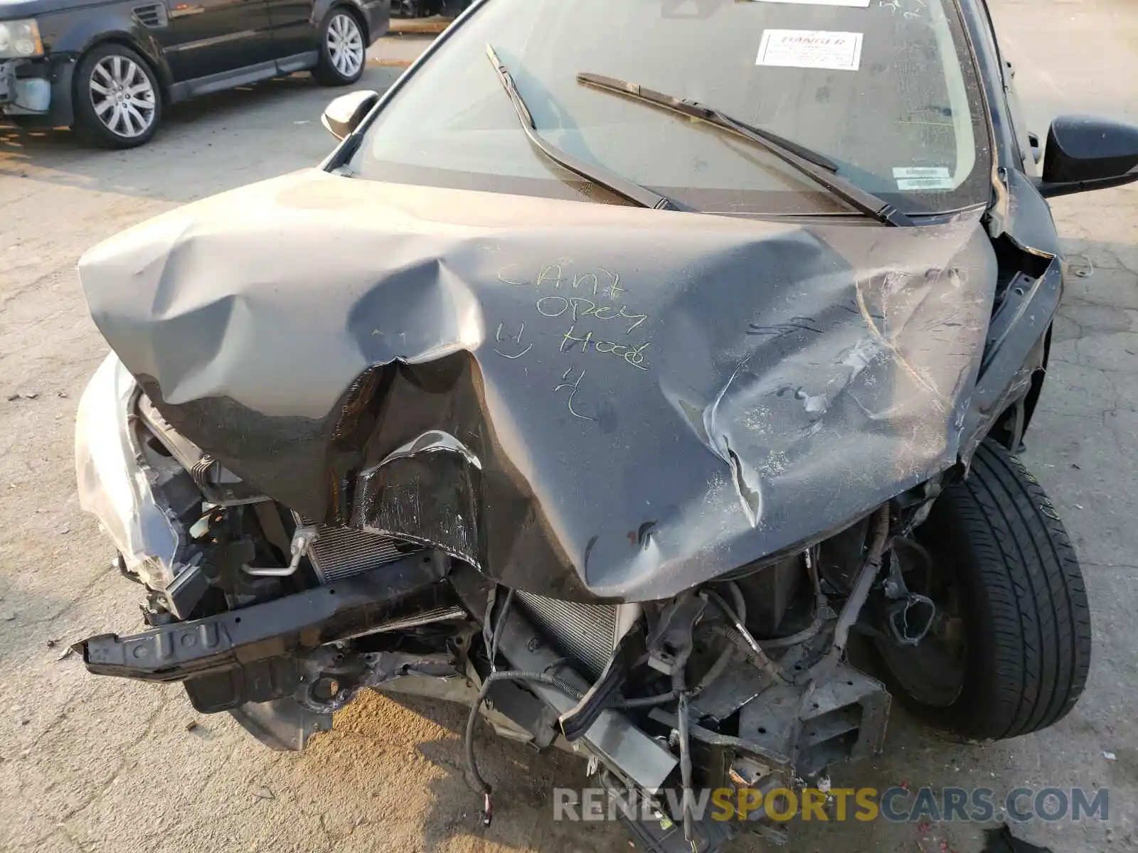 7 Photograph of a damaged car 2T1BURHE8KC127914 TOYOTA COROLLA 2019