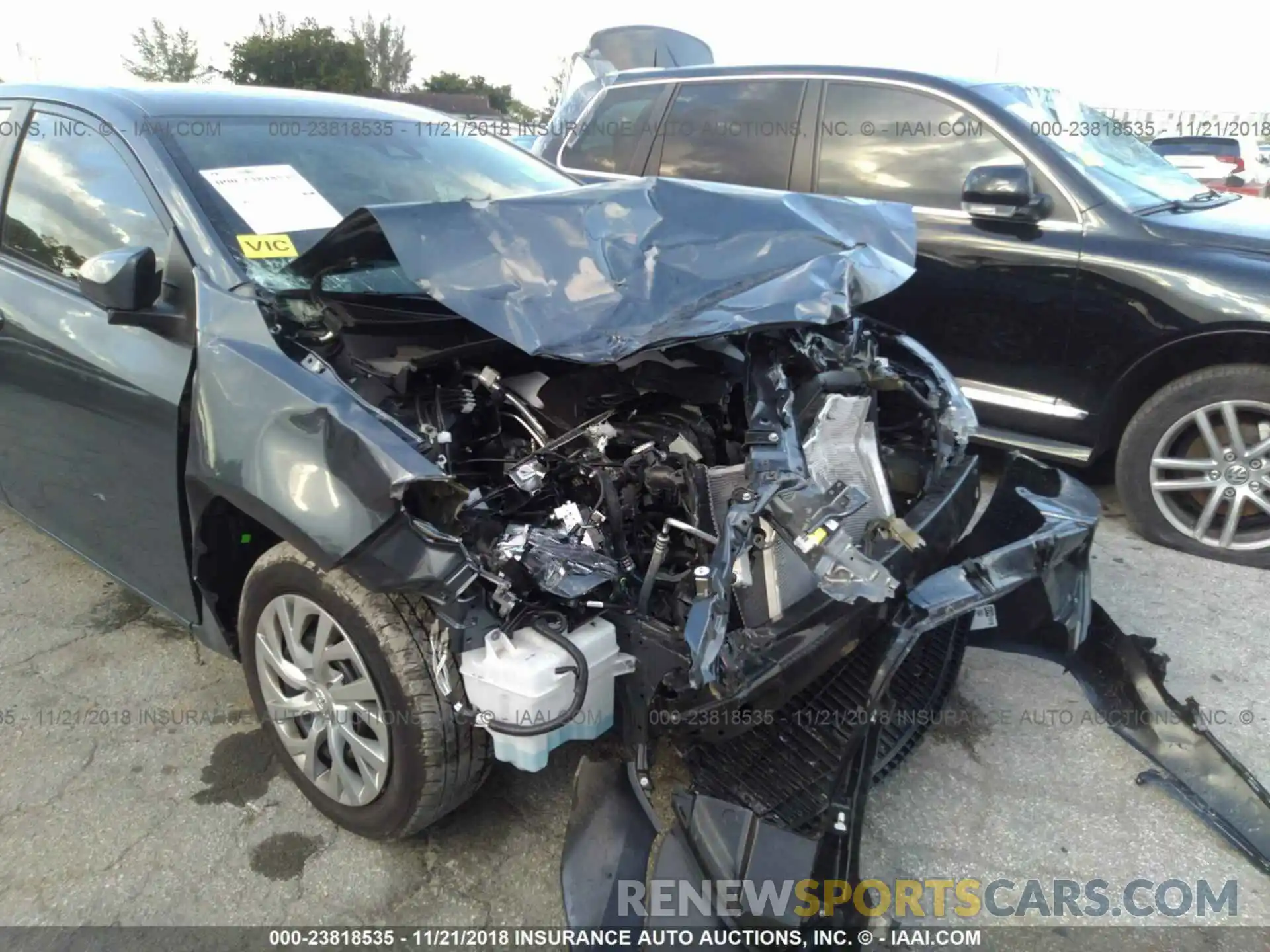 6 Photograph of a damaged car 2T1BURHE8KC128013 TOYOTA COROLLA 2019