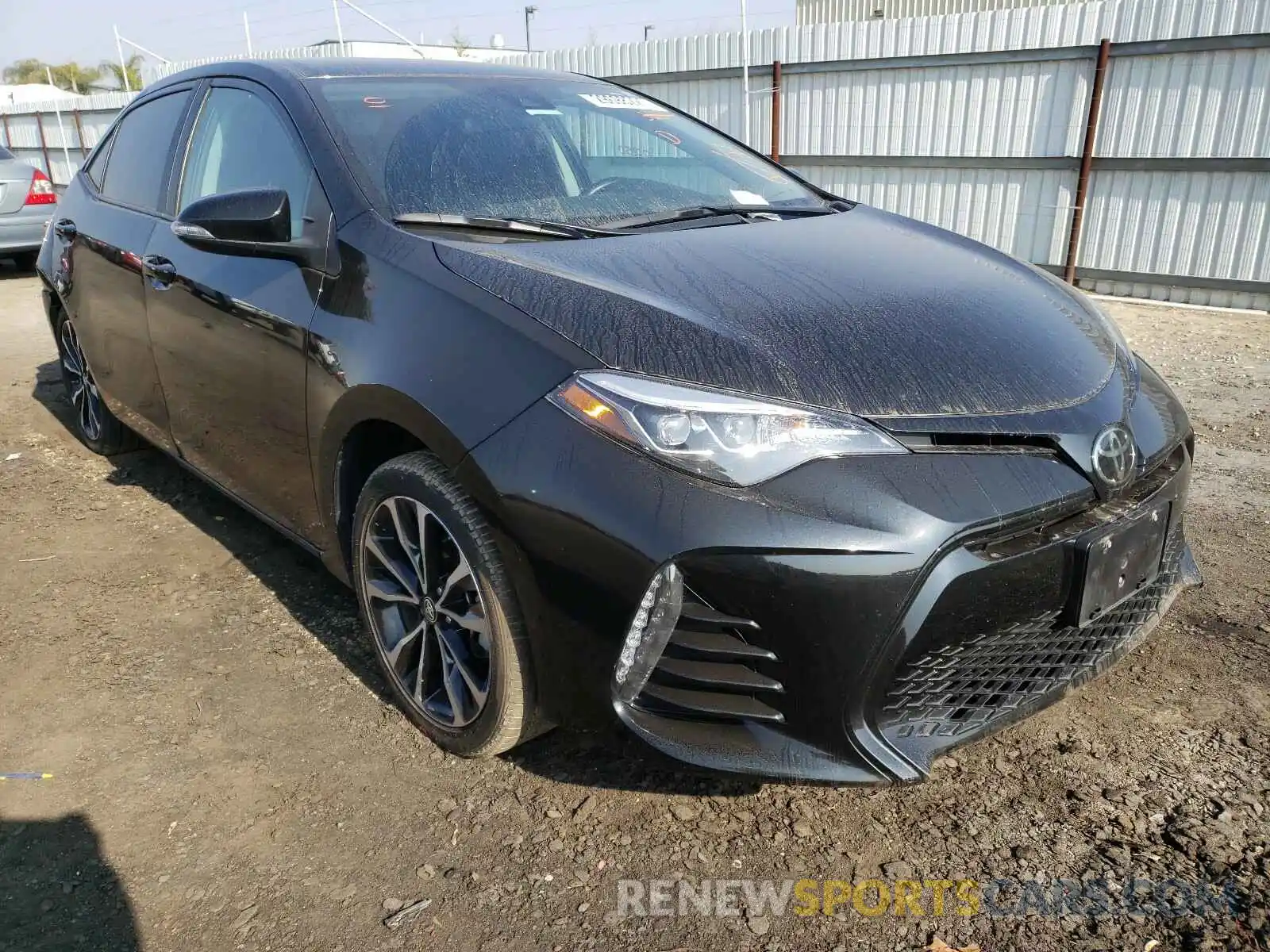 1 Photograph of a damaged car 2T1BURHE8KC128738 TOYOTA COROLLA 2019