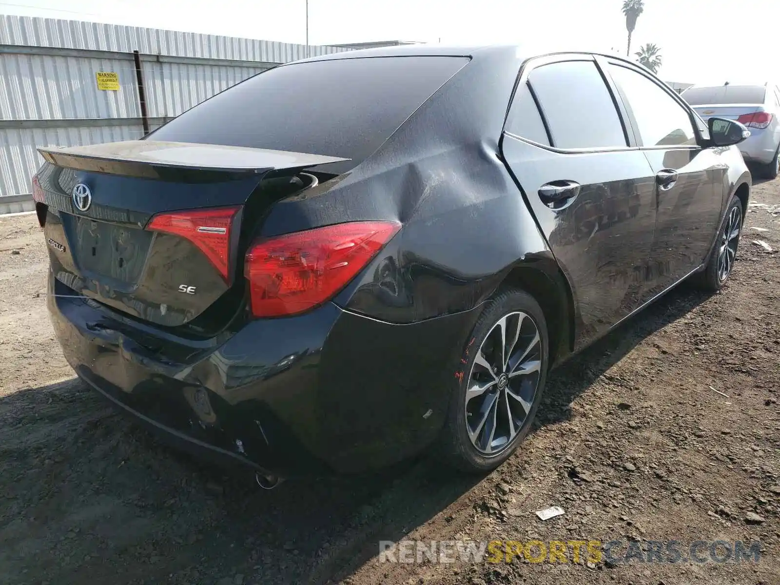 4 Photograph of a damaged car 2T1BURHE8KC128738 TOYOTA COROLLA 2019