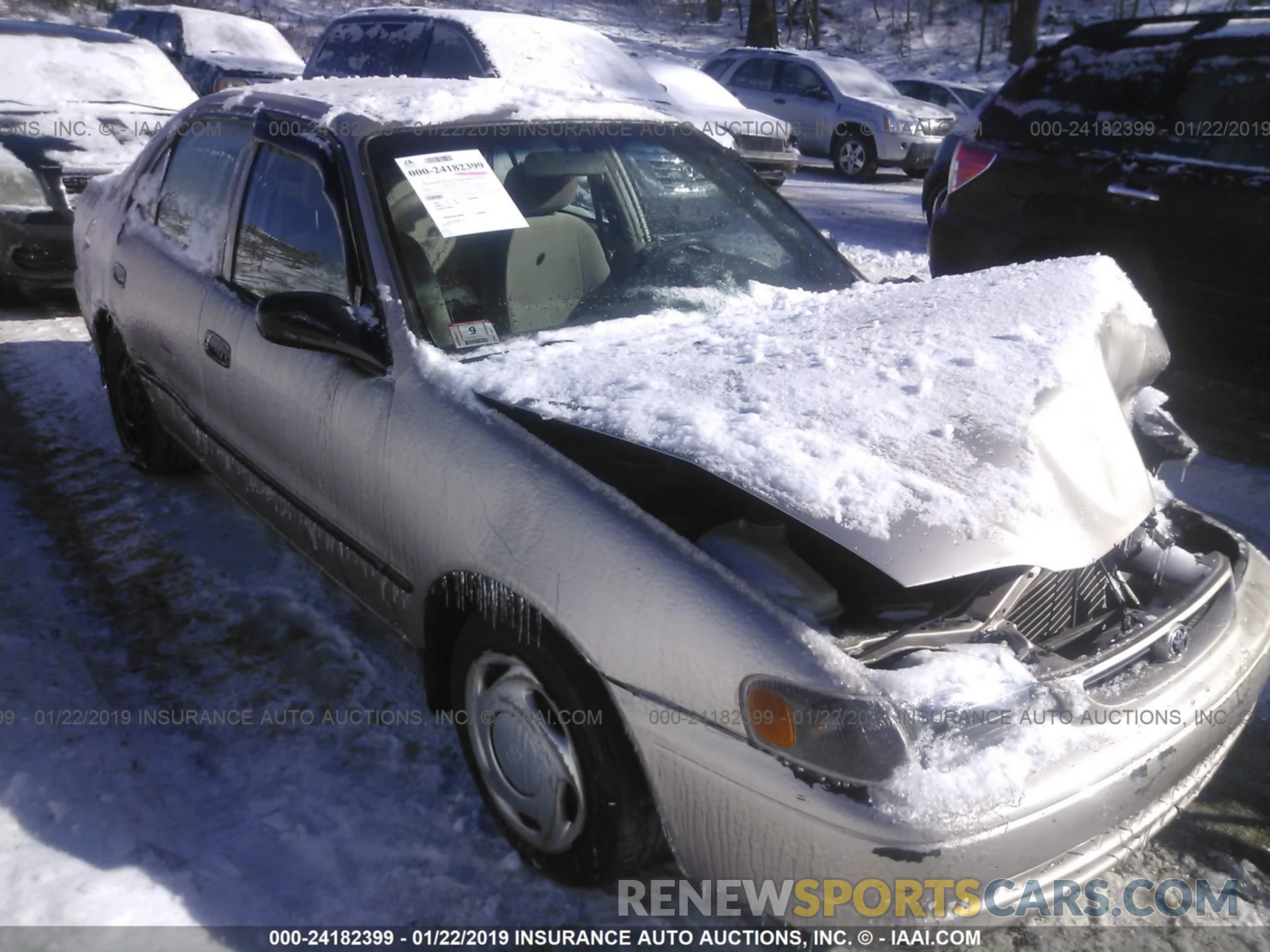 1 Photograph of a damaged car 2T1BURHE8KC128870 TOYOTA COROLLA 2019