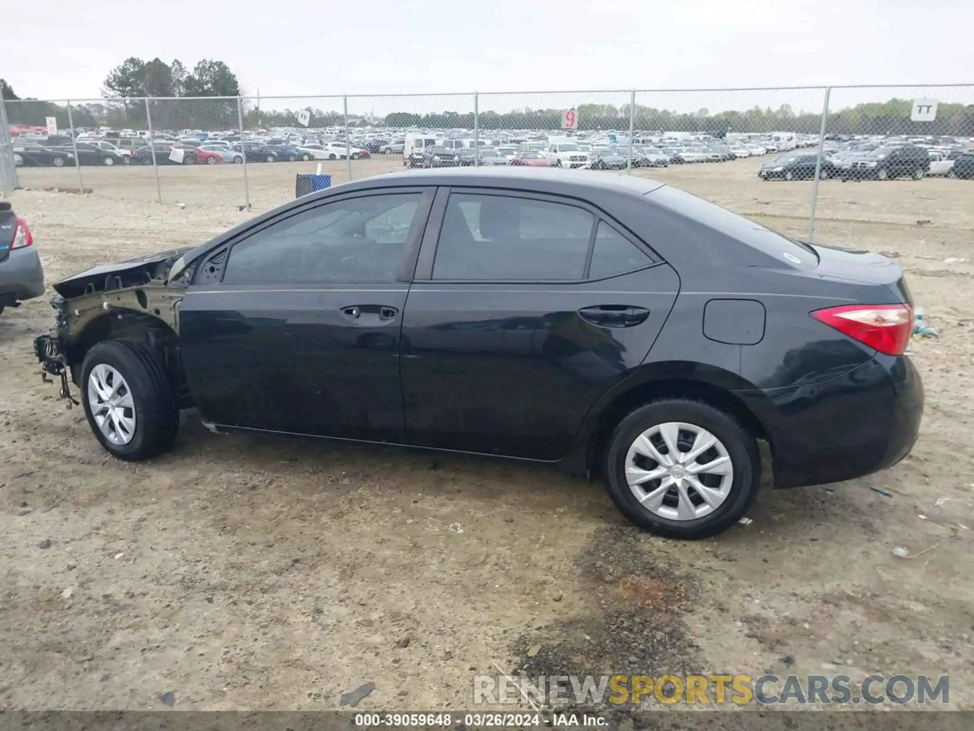 13 Photograph of a damaged car 2T1BURHE8KC131137 TOYOTA COROLLA 2019