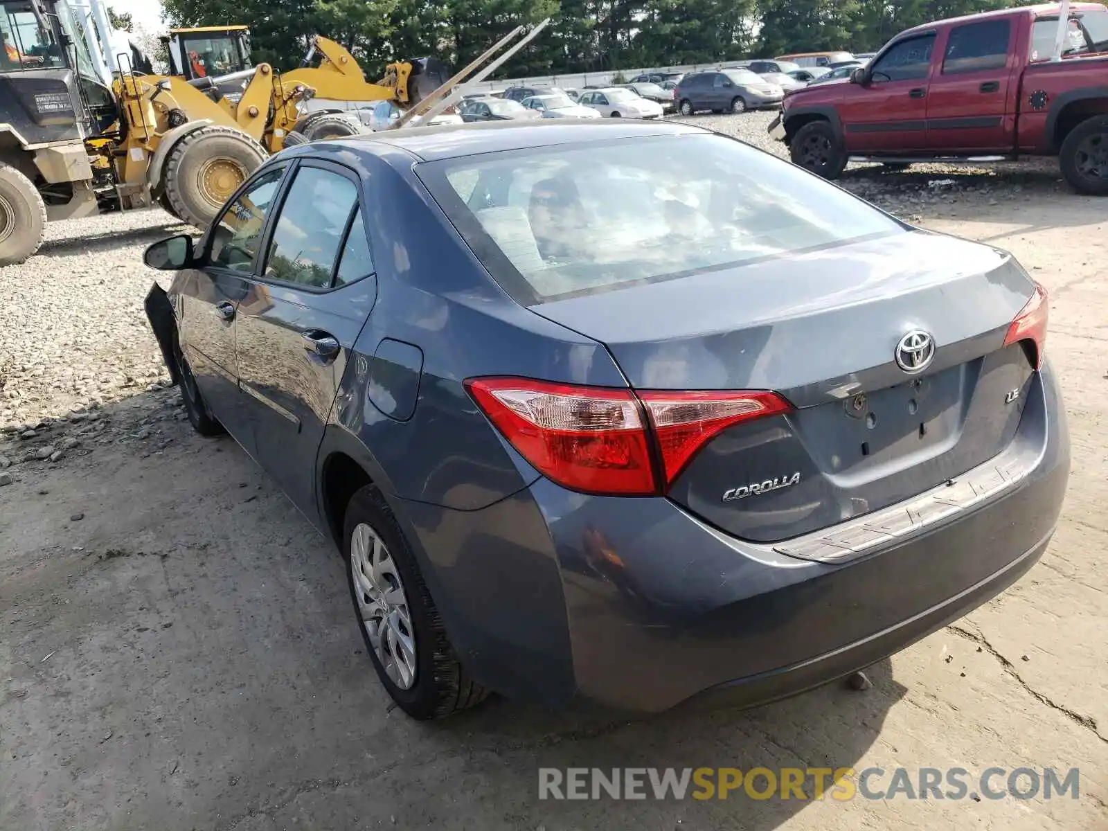 3 Photograph of a damaged car 2T1BURHE8KC131798 TOYOTA COROLLA 2019