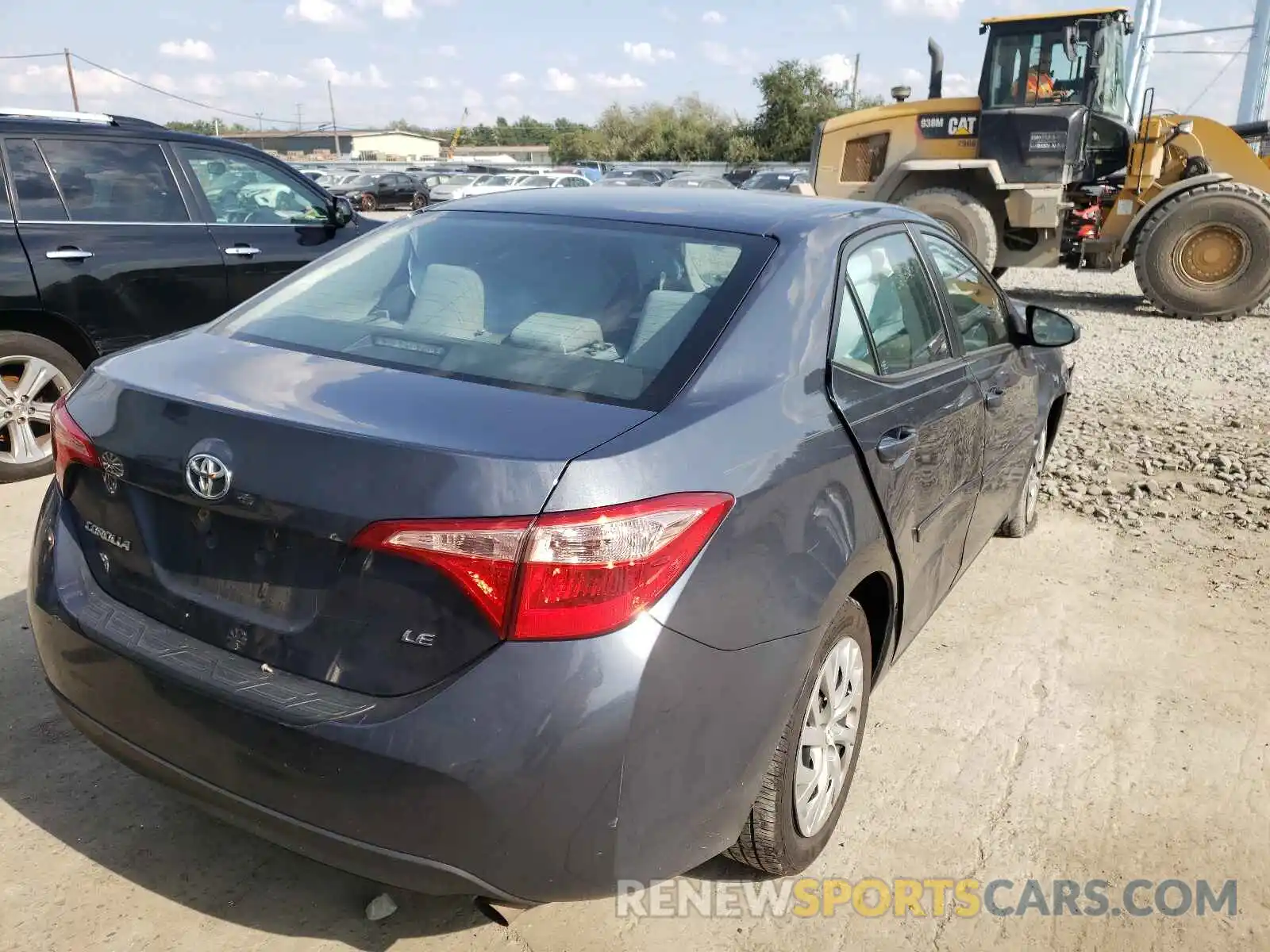 4 Photograph of a damaged car 2T1BURHE8KC131798 TOYOTA COROLLA 2019