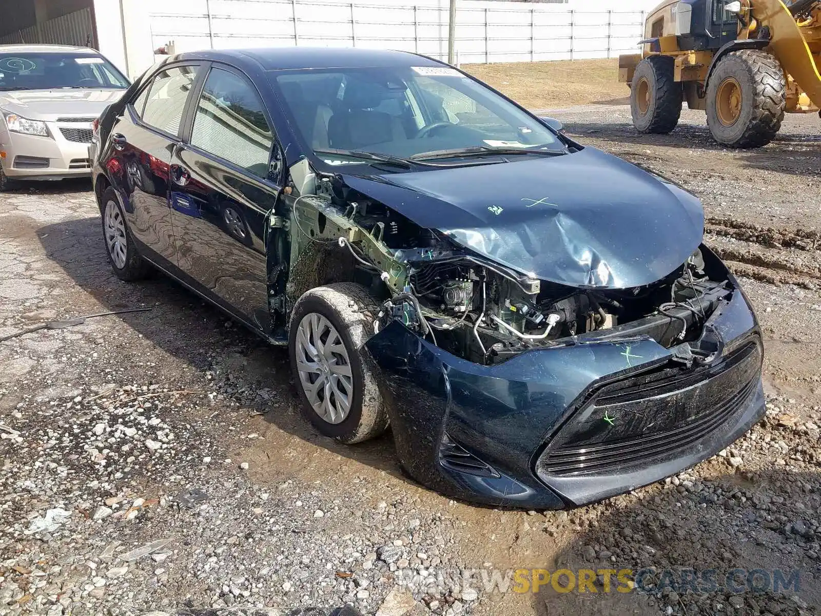 1 Photograph of a damaged car 2T1BURHE8KC132031 TOYOTA COROLLA 2019