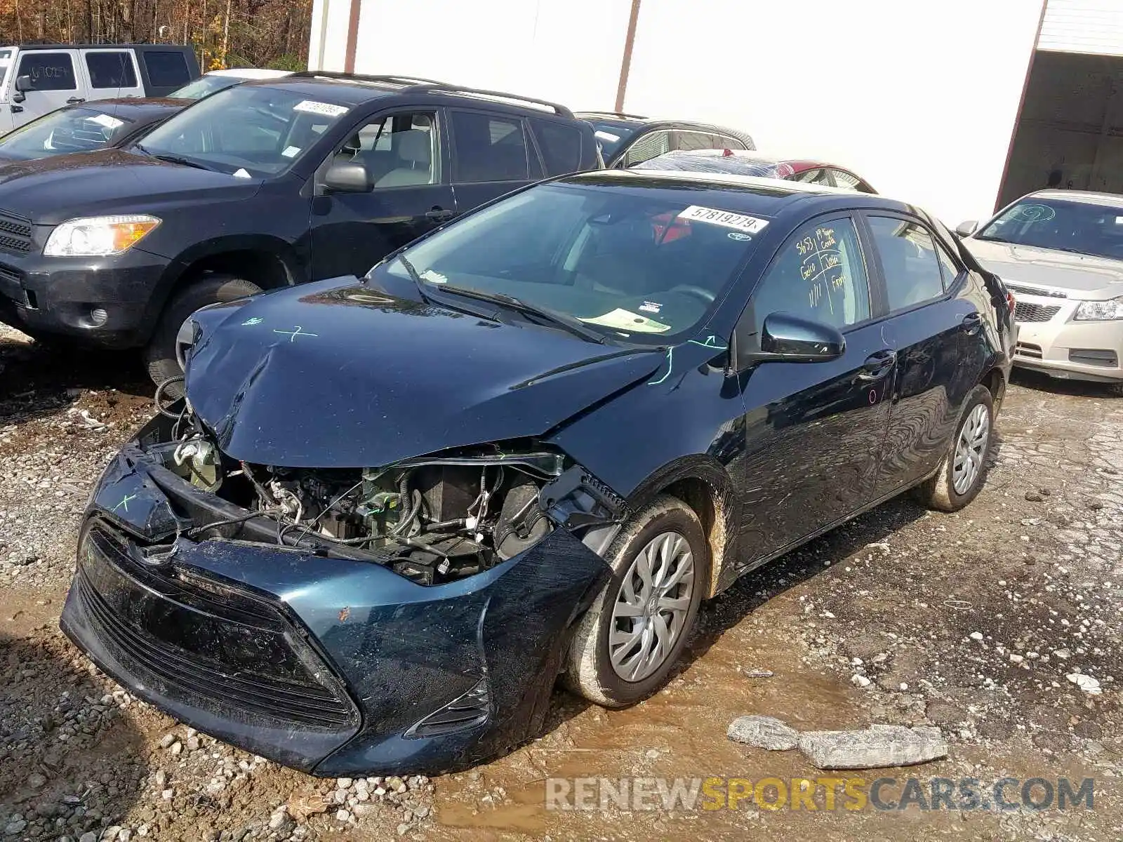 2 Photograph of a damaged car 2T1BURHE8KC132031 TOYOTA COROLLA 2019