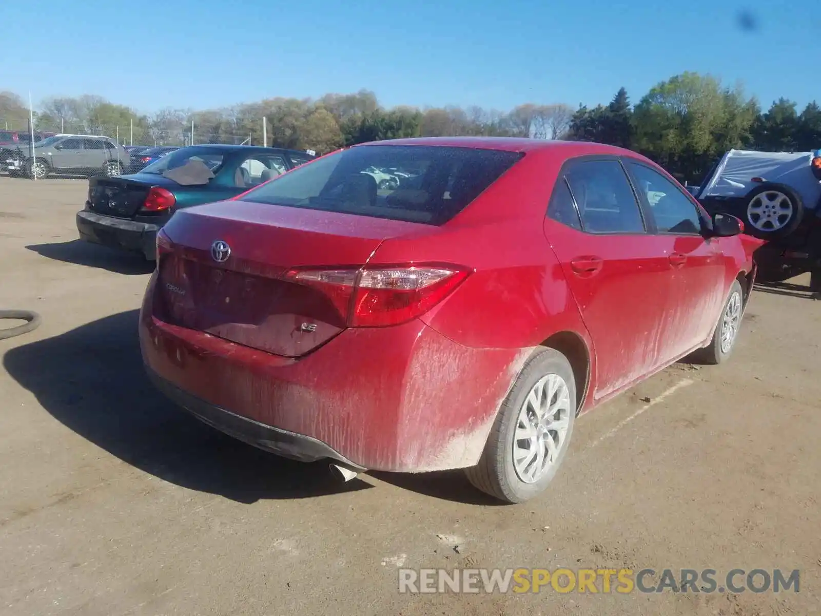 4 Photograph of a damaged car 2T1BURHE8KC132403 TOYOTA COROLLA 2019