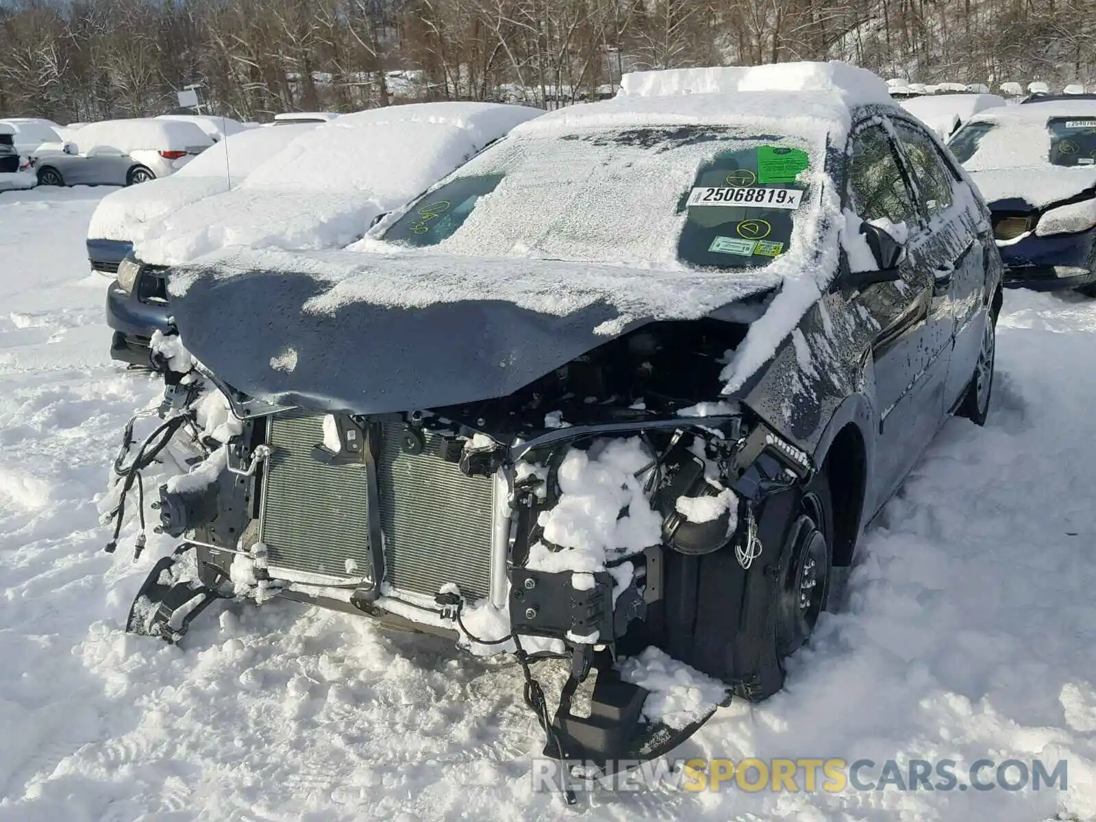 2 Photograph of a damaged car 2T1BURHE8KC133647 TOYOTA COROLLA 2019