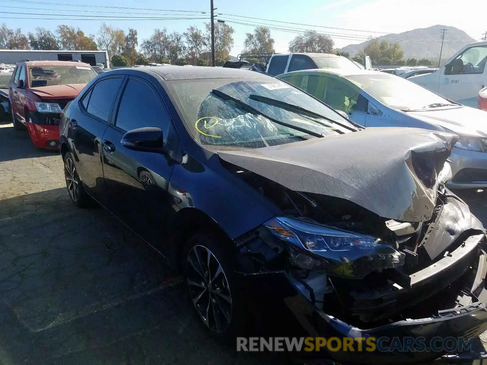 1 Photograph of a damaged car 2T1BURHE8KC133860 TOYOTA COROLLA 2019