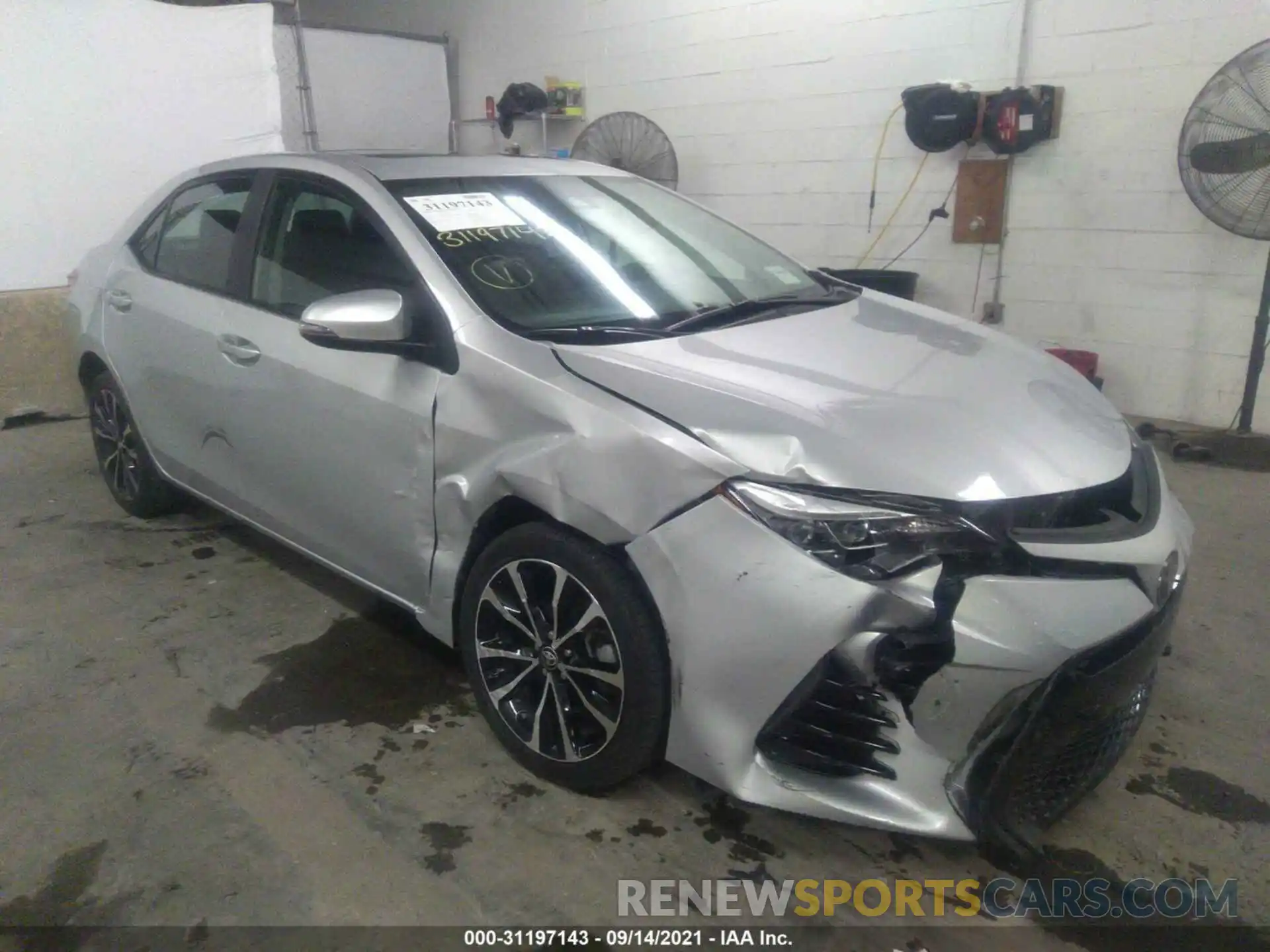 1 Photograph of a damaged car 2T1BURHE8KC134538 TOYOTA COROLLA 2019