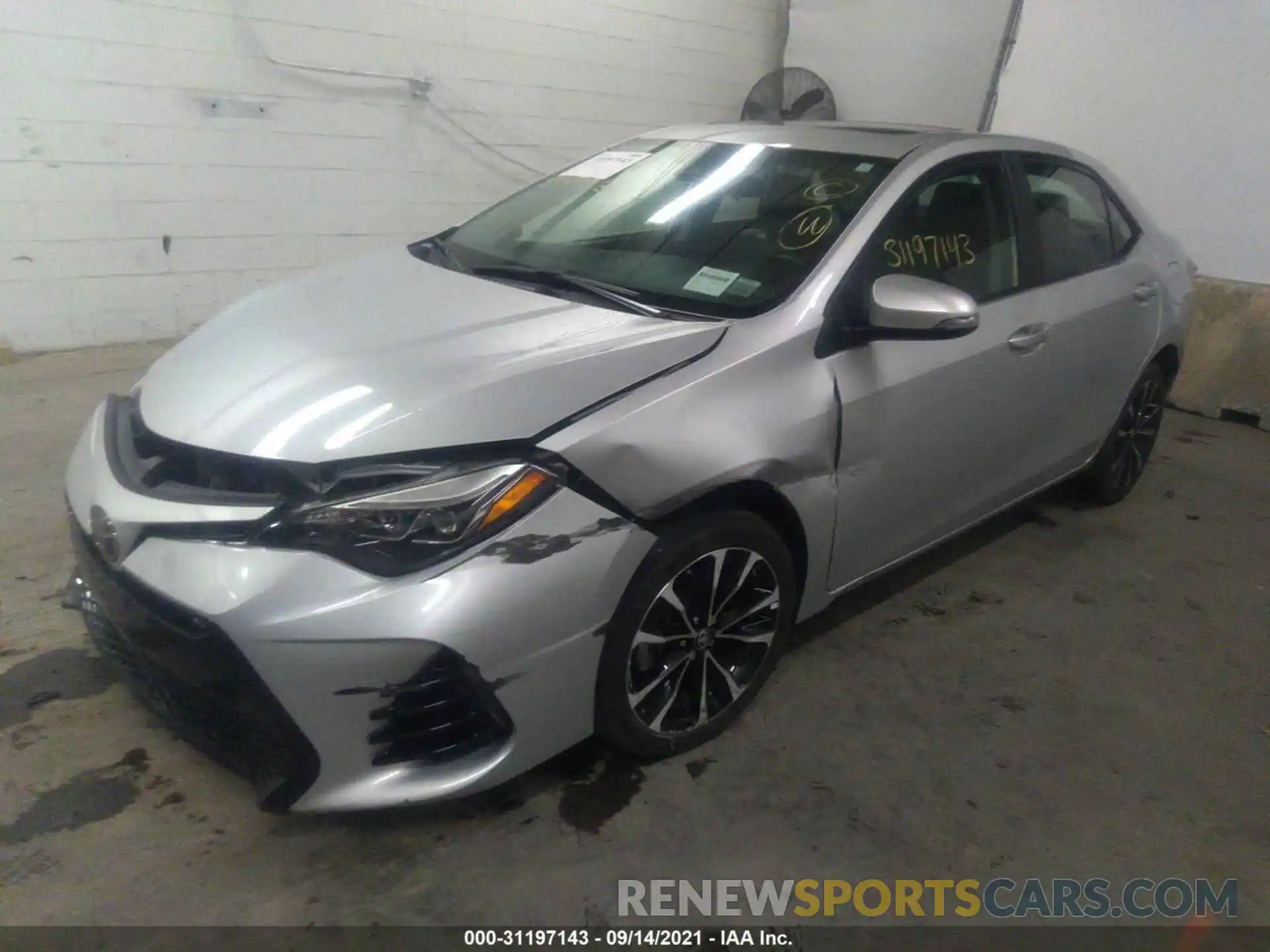 2 Photograph of a damaged car 2T1BURHE8KC134538 TOYOTA COROLLA 2019