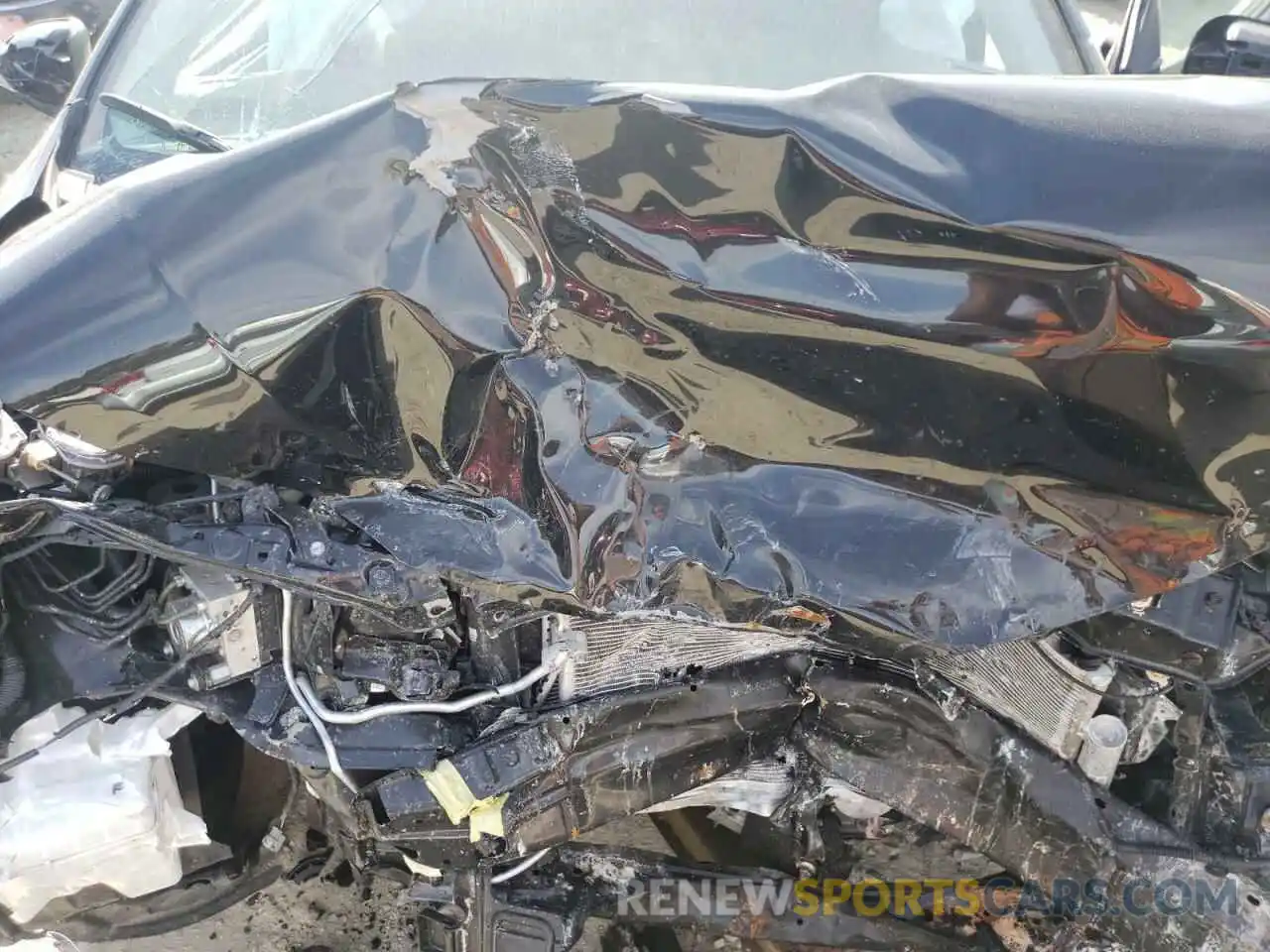 7 Photograph of a damaged car 2T1BURHE8KC135608 TOYOTA COROLLA 2019