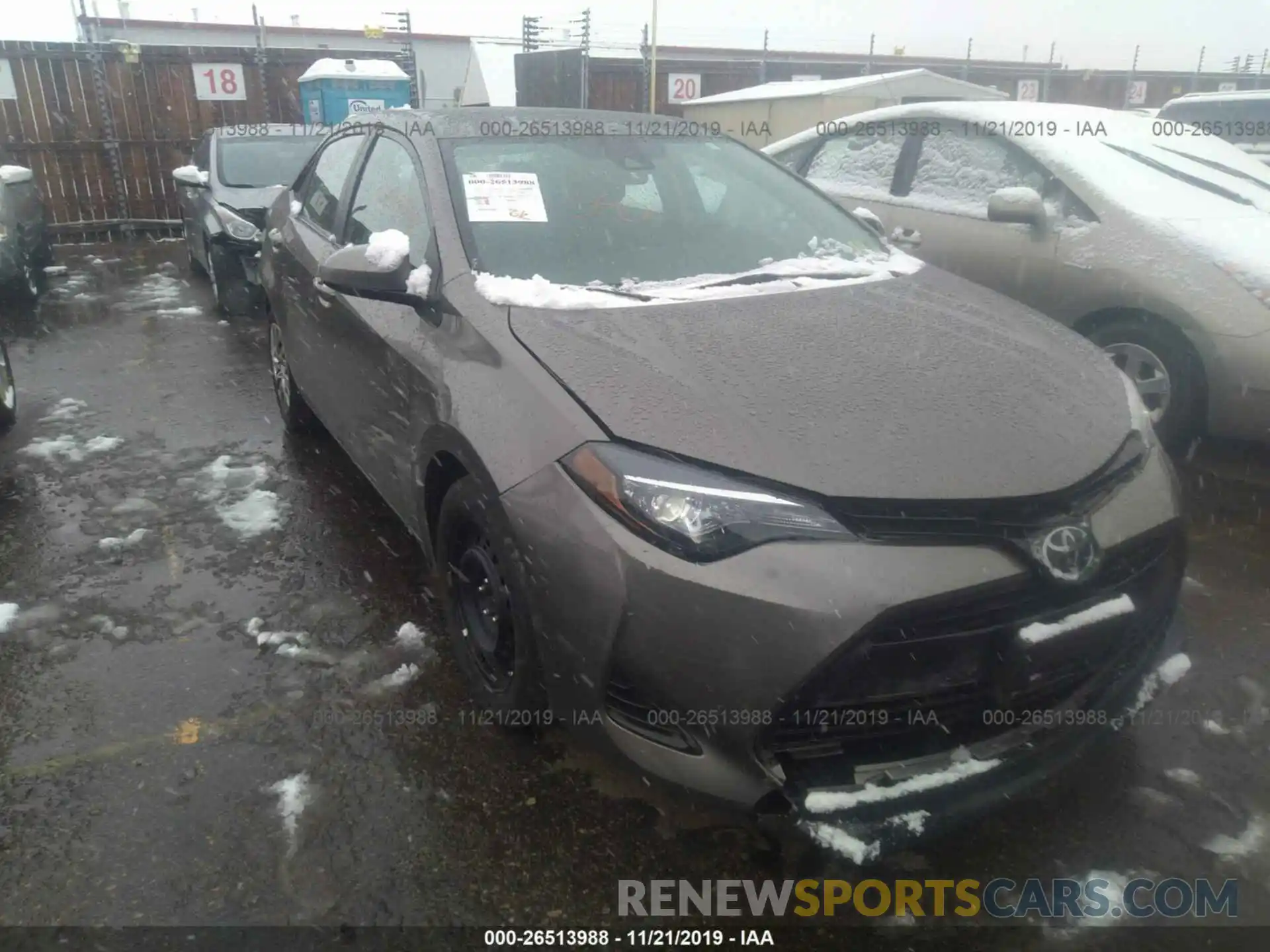 1 Photograph of a damaged car 2T1BURHE8KC137665 TOYOTA COROLLA 2019