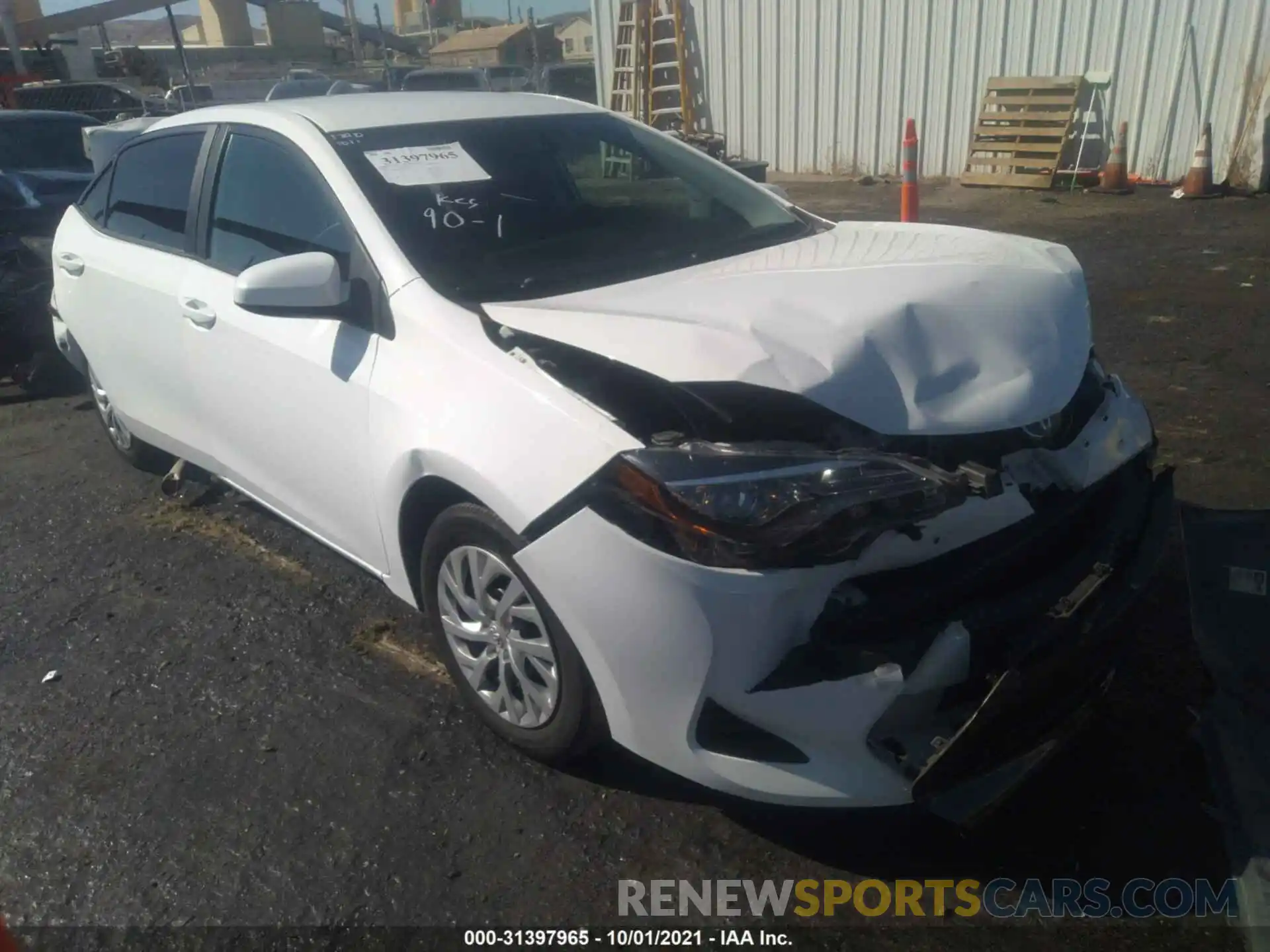 1 Photograph of a damaged car 2T1BURHE8KC138637 TOYOTA COROLLA 2019