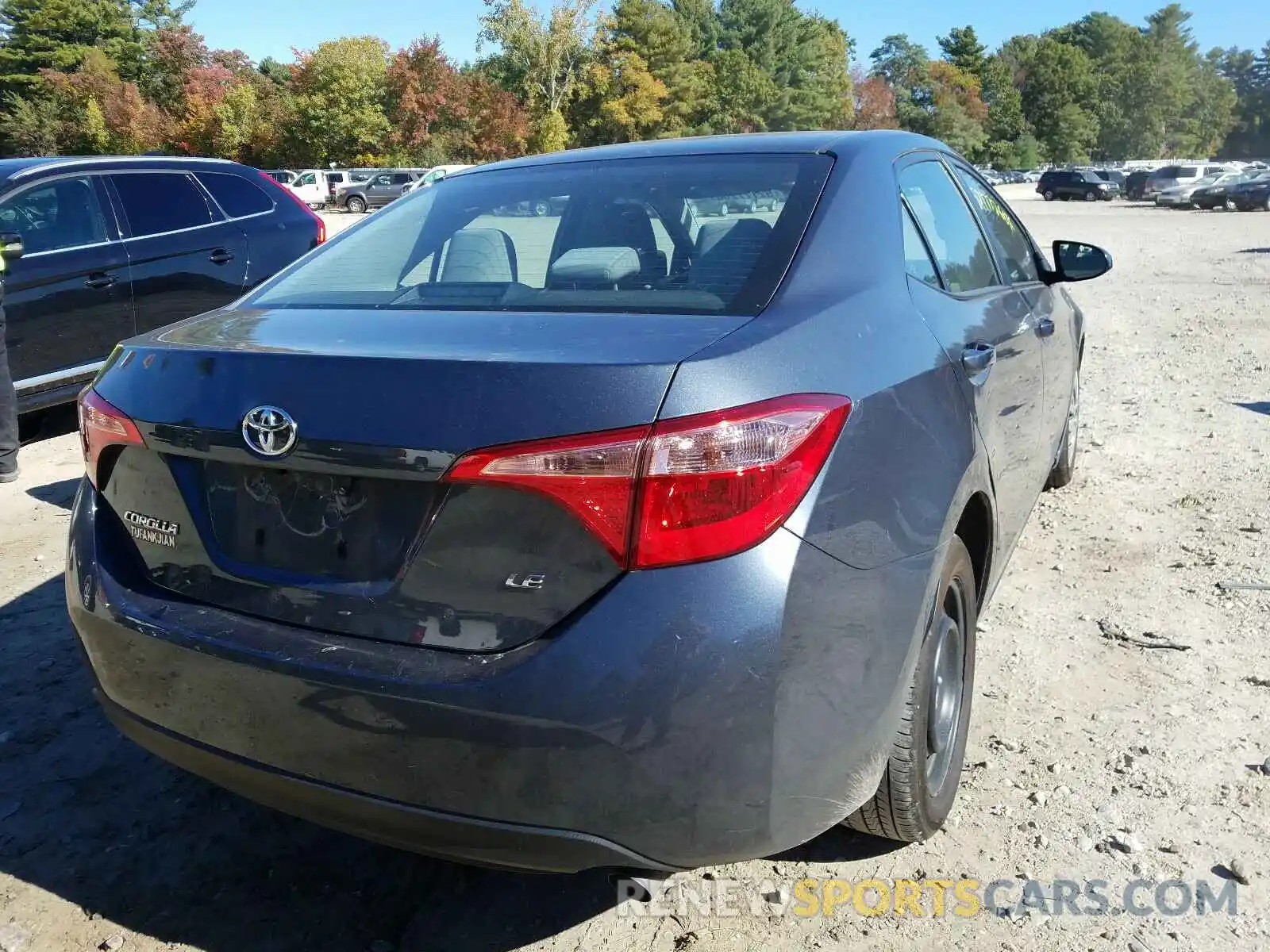 4 Photograph of a damaged car 2T1BURHE8KC140128 TOYOTA COROLLA 2019