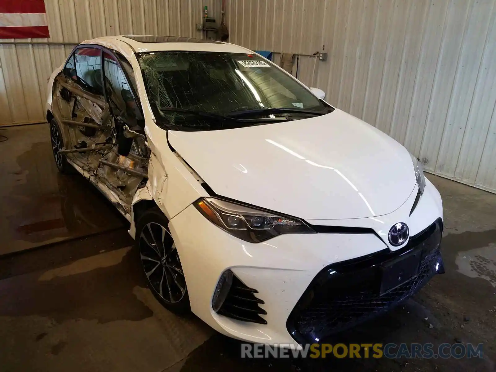 1 Photograph of a damaged car 2T1BURHE8KC140839 TOYOTA COROLLA 2019