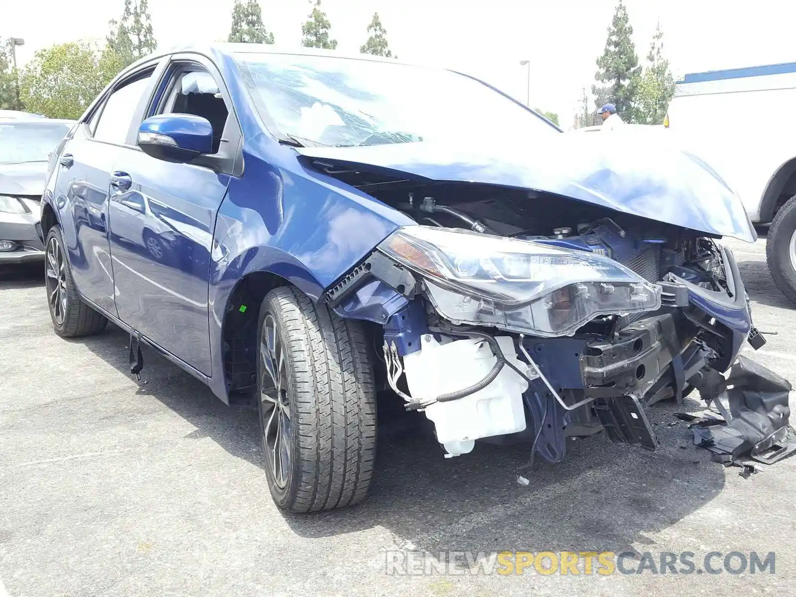 1 Photograph of a damaged car 2T1BURHE8KC141649 TOYOTA COROLLA 2019