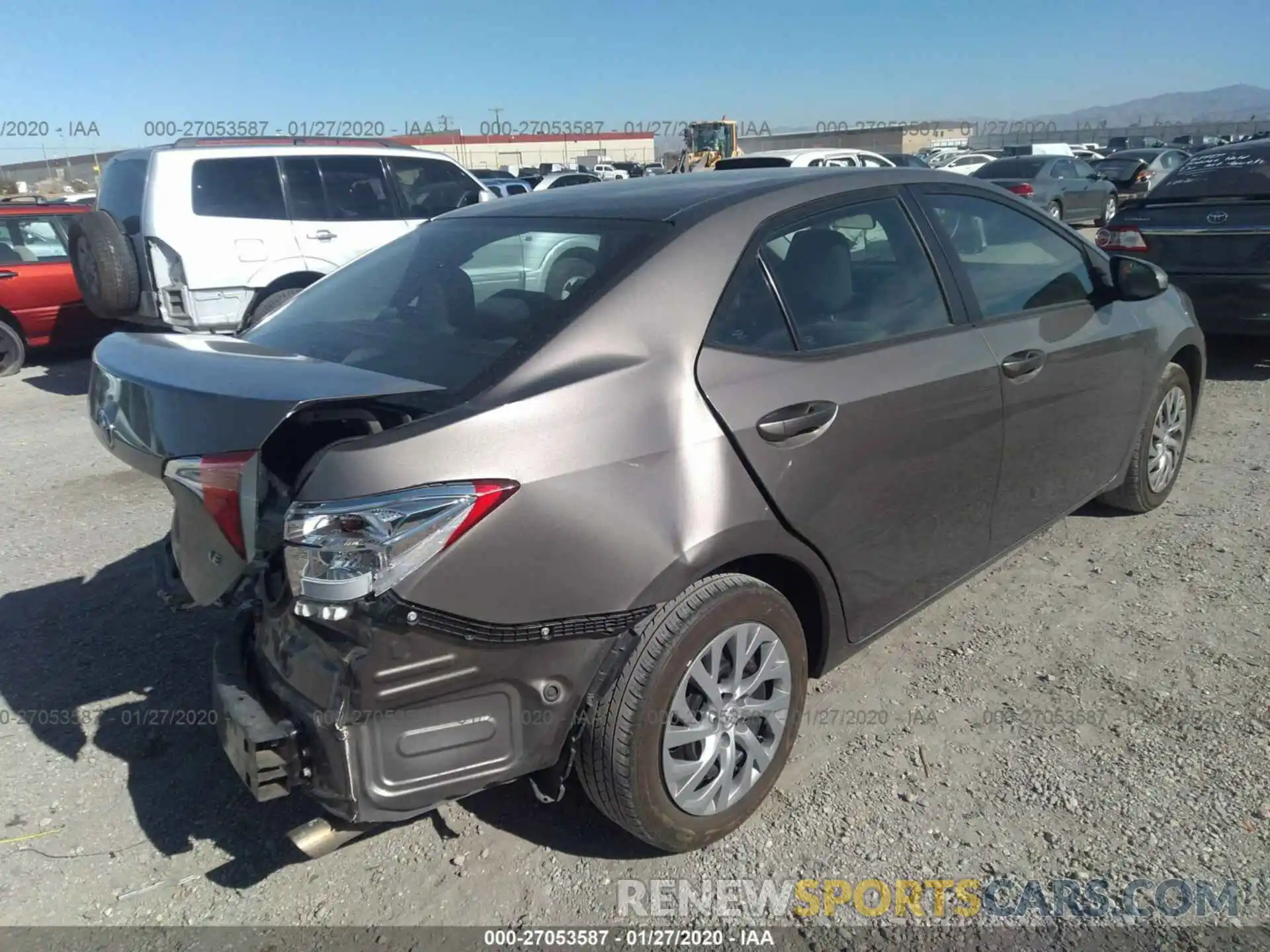 4 Photograph of a damaged car 2T1BURHE8KC141652 TOYOTA COROLLA 2019