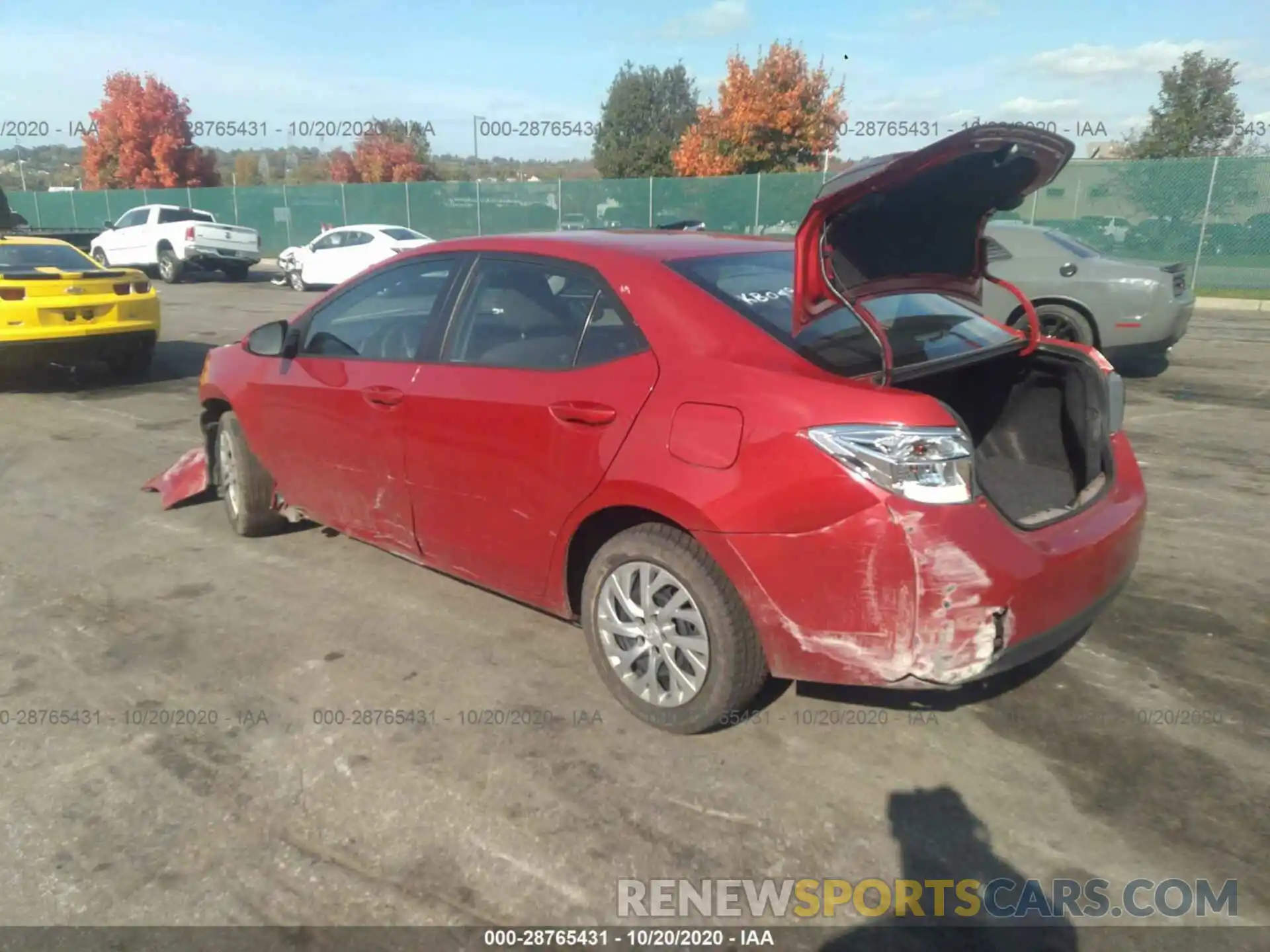 3 Photograph of a damaged car 2T1BURHE8KC141912 TOYOTA COROLLA 2019