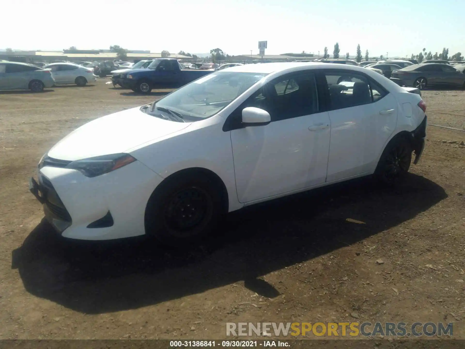 2 Photograph of a damaged car 2T1BURHE8KC142039 TOYOTA COROLLA 2019