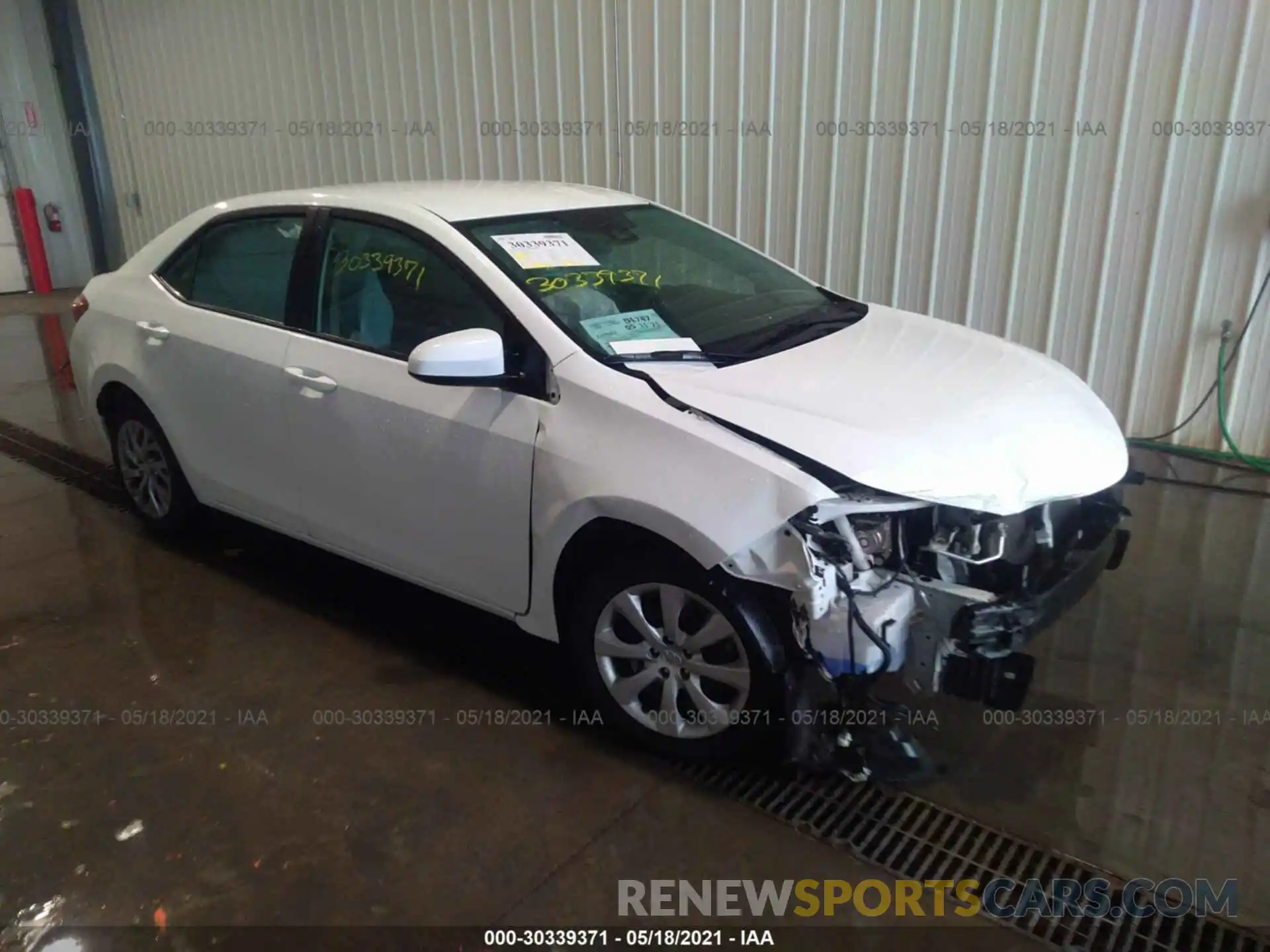 1 Photograph of a damaged car 2T1BURHE8KC142185 TOYOTA COROLLA 2019