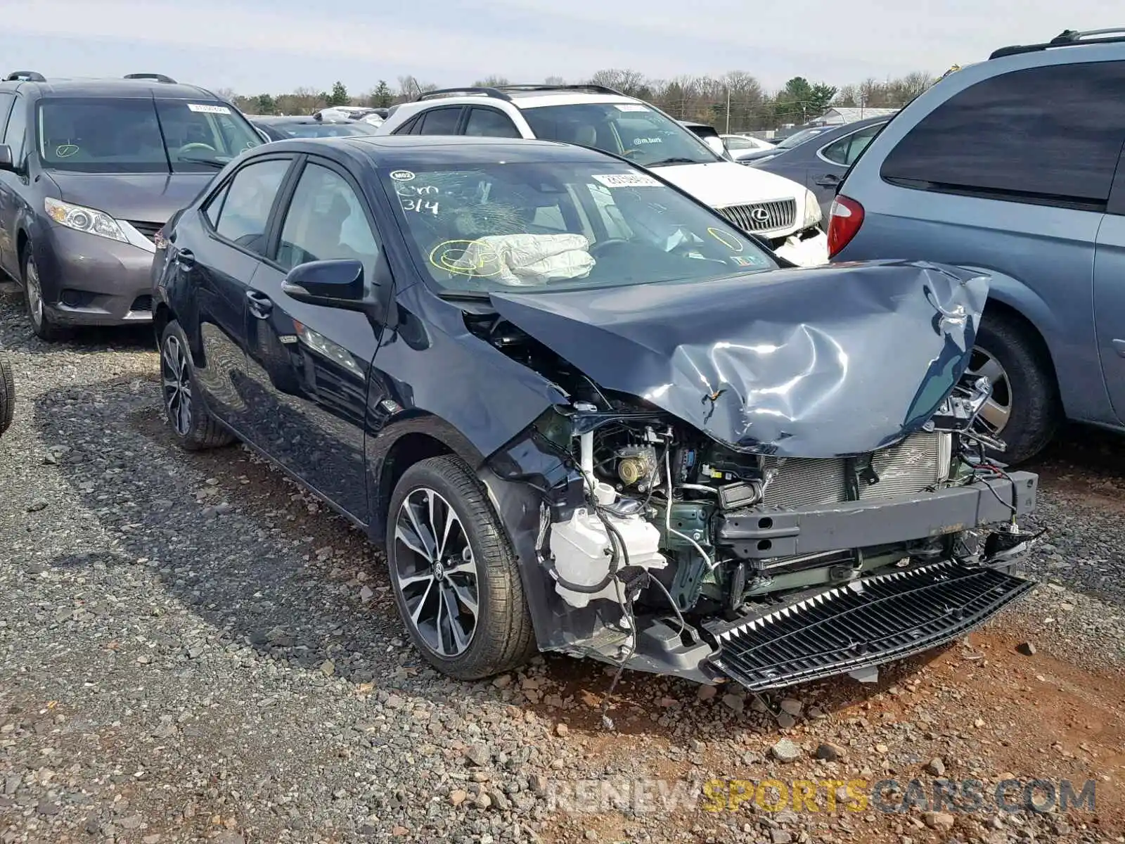 1 Photograph of a damaged car 2T1BURHE8KC142753 TOYOTA COROLLA 2019