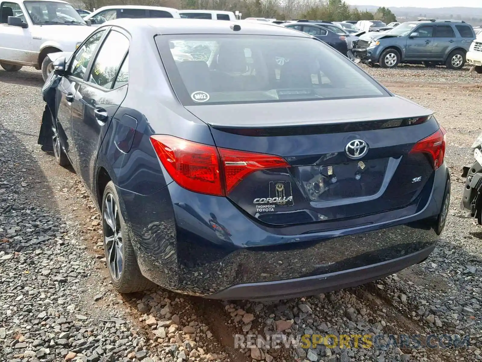 3 Photograph of a damaged car 2T1BURHE8KC142753 TOYOTA COROLLA 2019