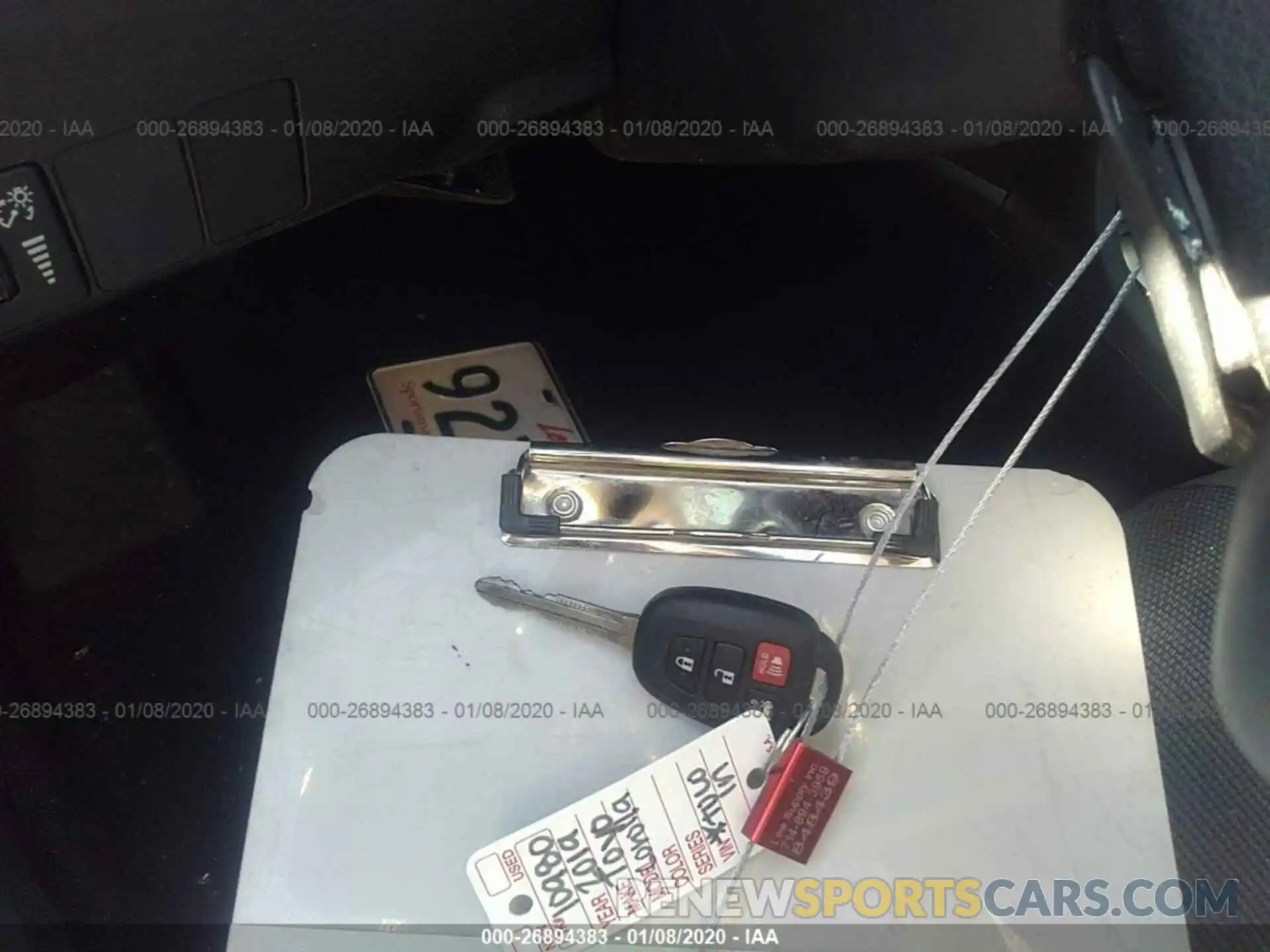 11 Photograph of a damaged car 2T1BURHE8KC143188 TOYOTA COROLLA 2019