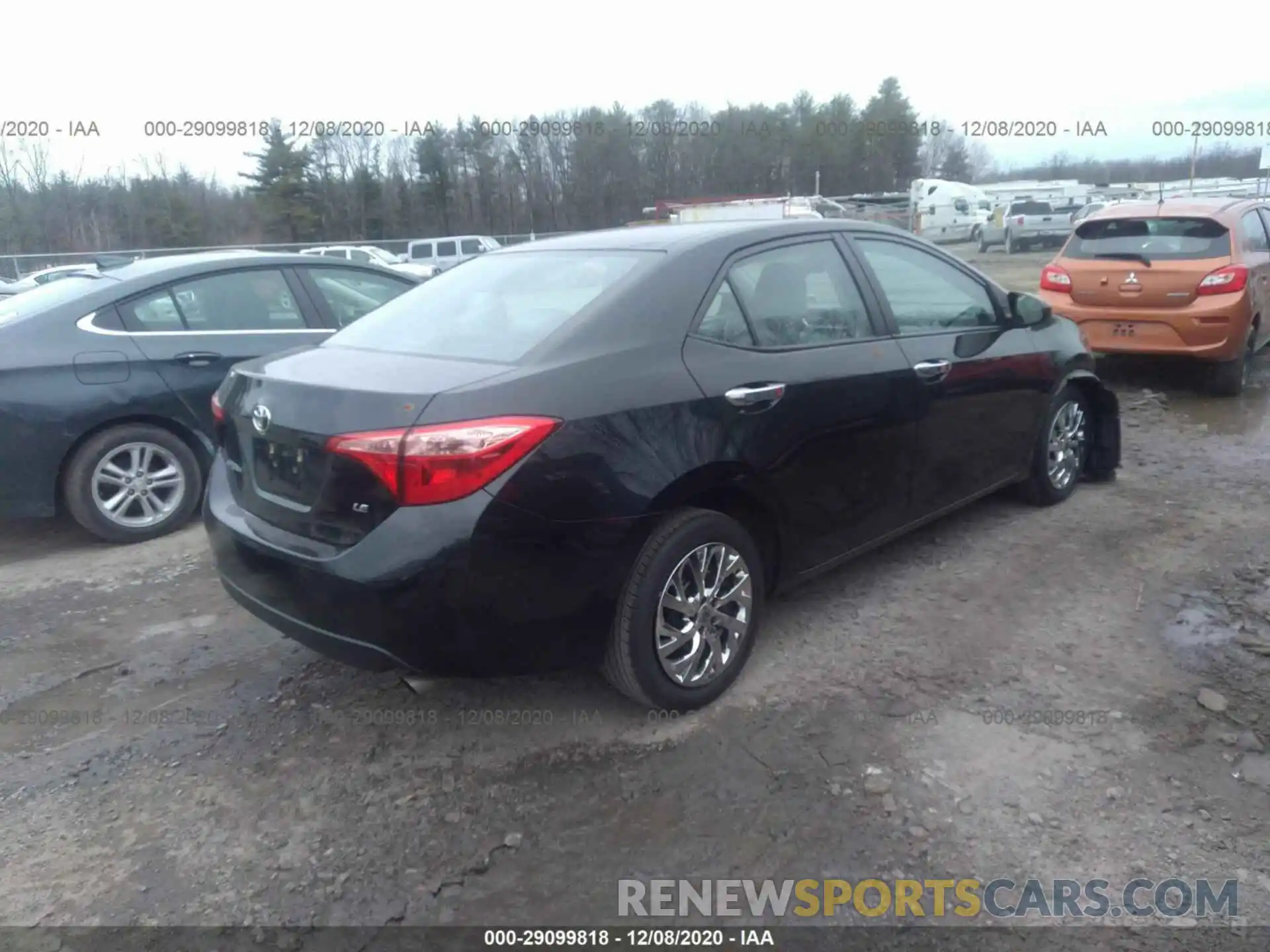 4 Photograph of a damaged car 2T1BURHE8KC143496 TOYOTA COROLLA 2019