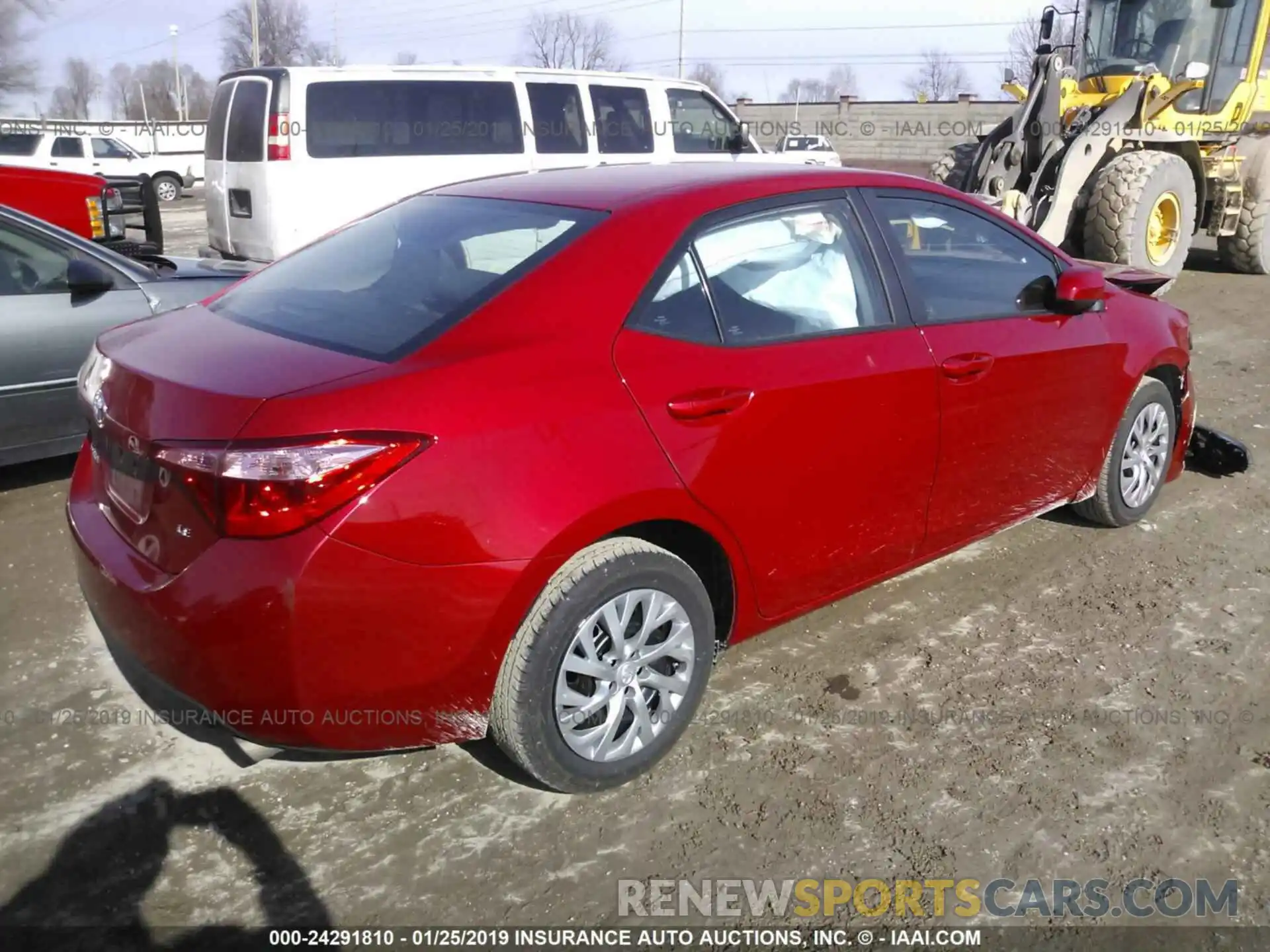 4 Photograph of a damaged car 2T1BURHE8KC147337 TOYOTA COROLLA 2019