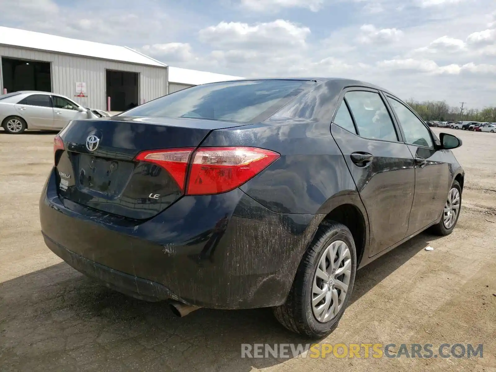 4 Photograph of a damaged car 2T1BURHE8KC147404 TOYOTA COROLLA 2019