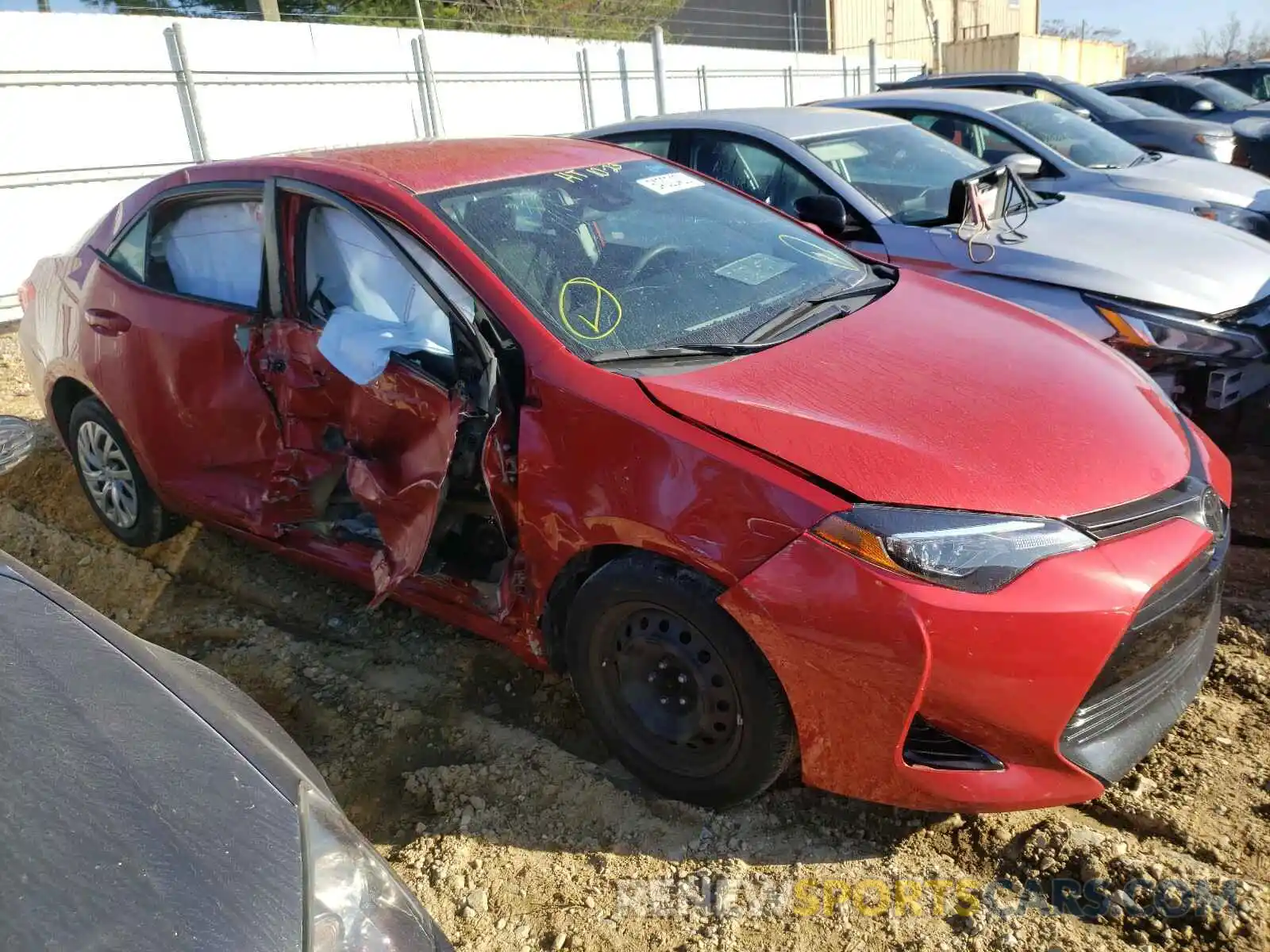 1 Photograph of a damaged car 2T1BURHE8KC148486 TOYOTA COROLLA 2019