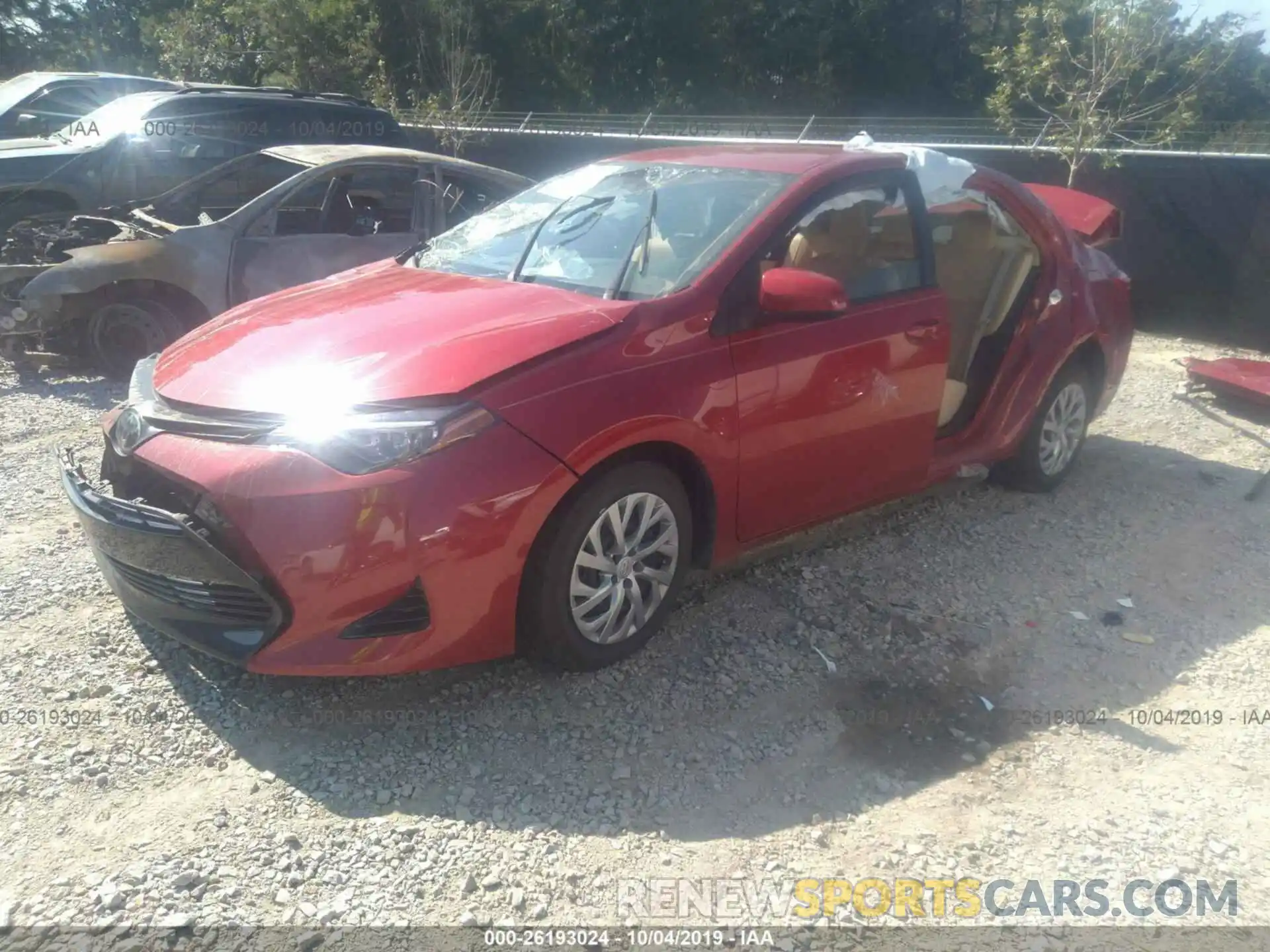 2 Photograph of a damaged car 2T1BURHE8KC149055 TOYOTA COROLLA 2019