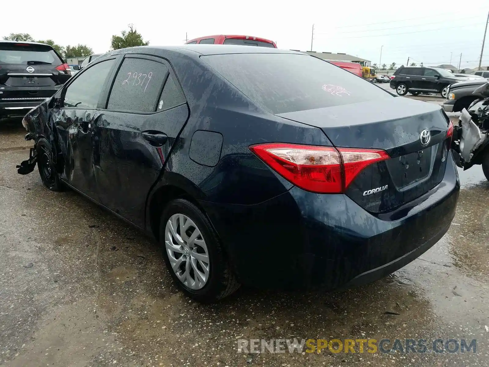 3 Photograph of a damaged car 2T1BURHE8KC149153 TOYOTA COROLLA 2019