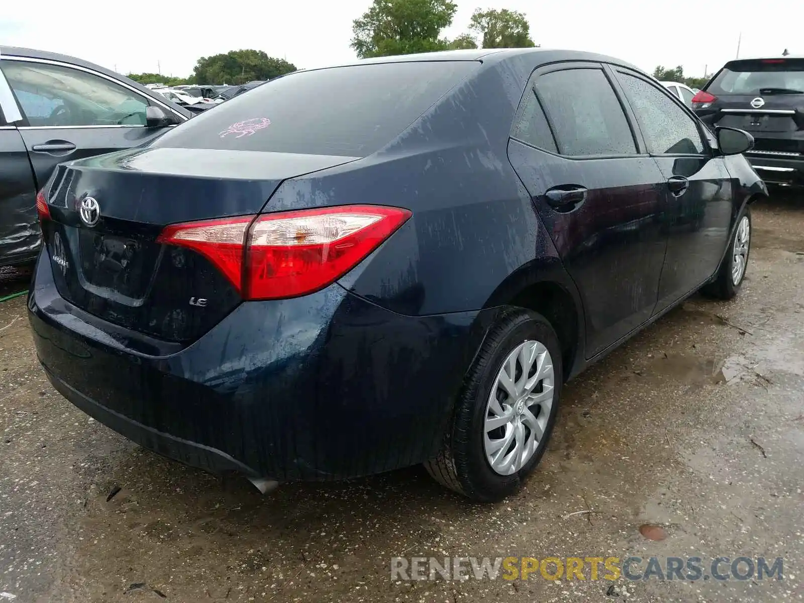 4 Photograph of a damaged car 2T1BURHE8KC149153 TOYOTA COROLLA 2019