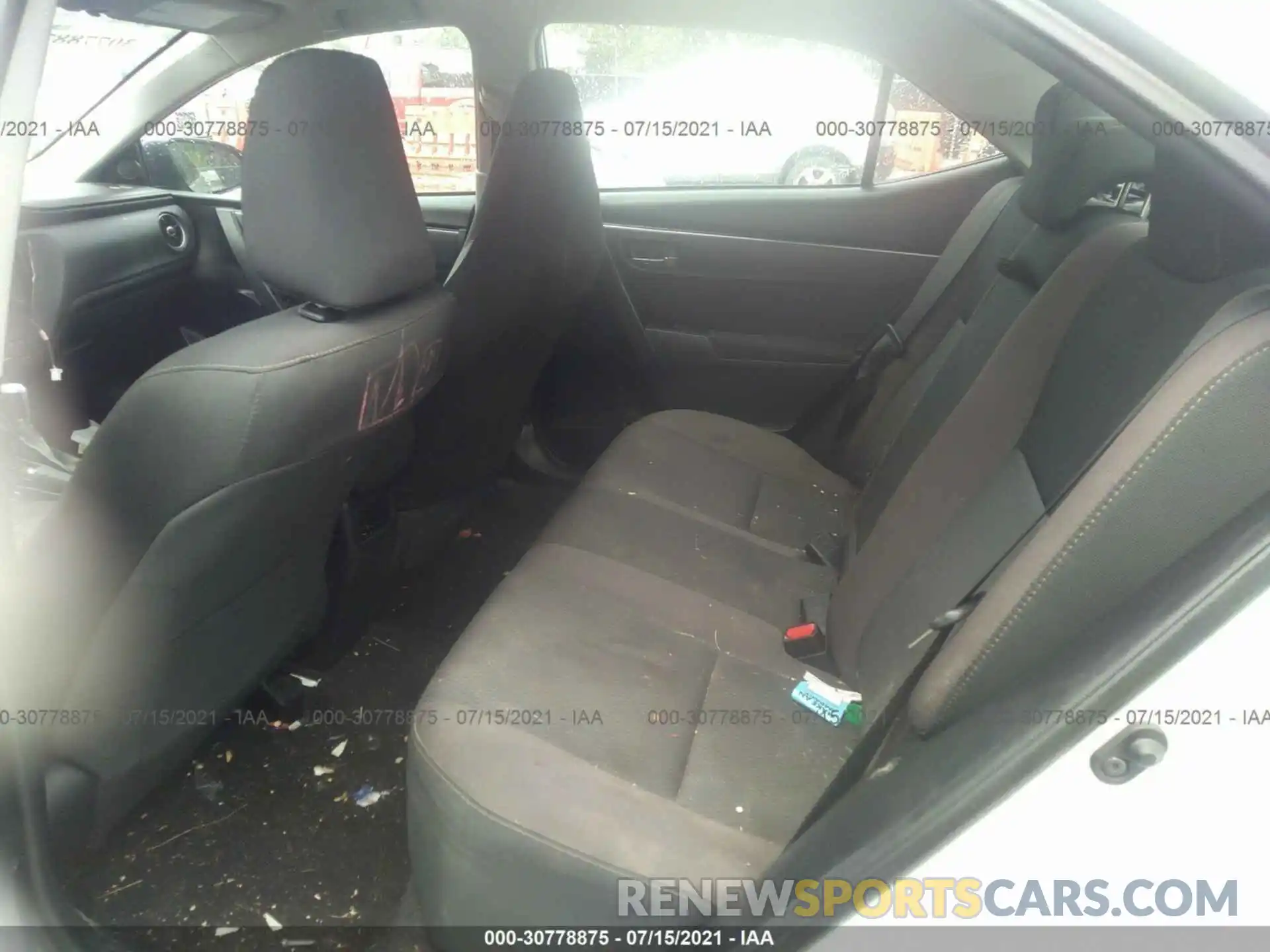 8 Photograph of a damaged car 2T1BURHE8KC149816 TOYOTA COROLLA 2019