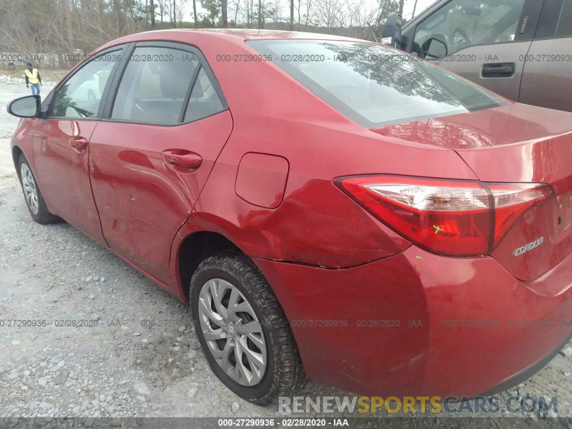 6 Photograph of a damaged car 2T1BURHE8KC150058 TOYOTA COROLLA 2019