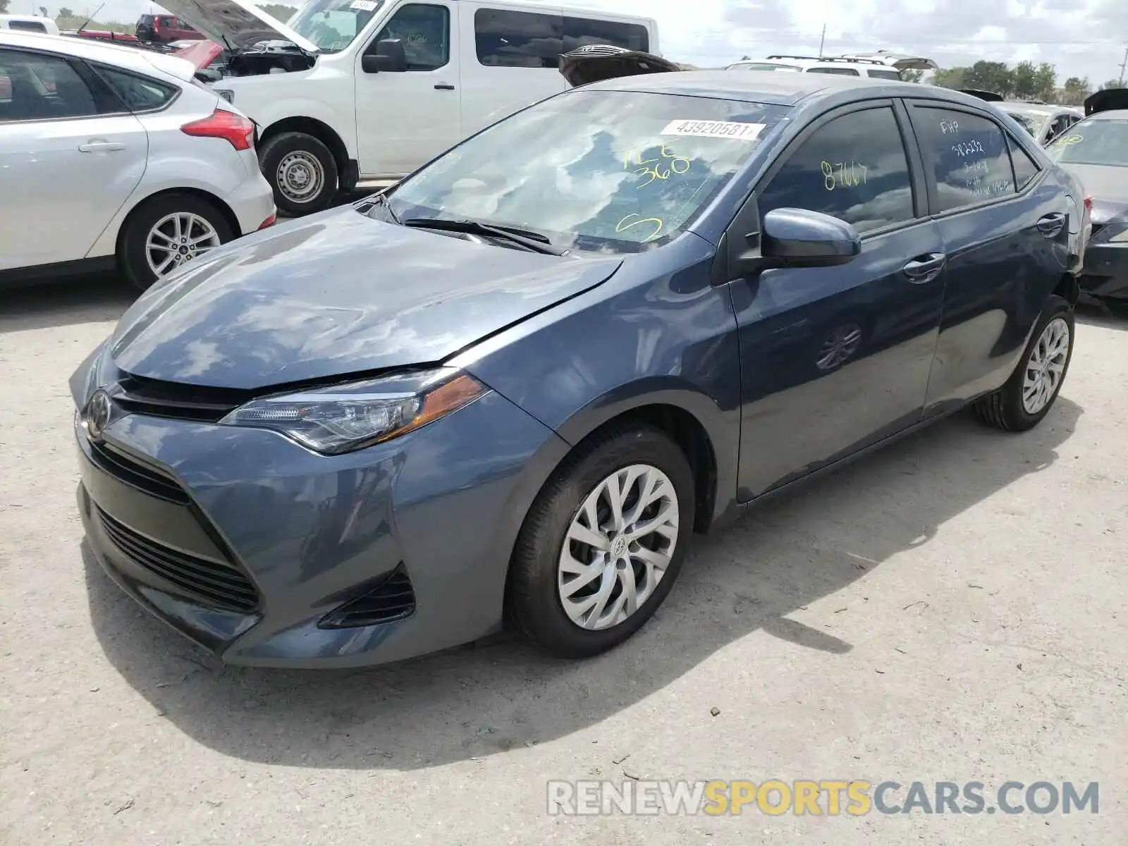 2 Photograph of a damaged car 2T1BURHE8KC153669 TOYOTA COROLLA 2019