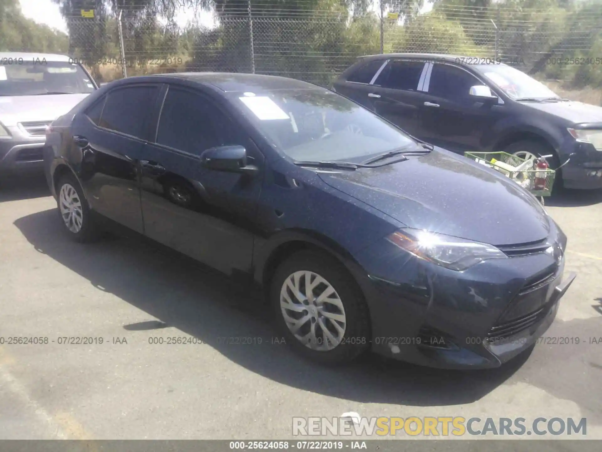 1 Photograph of a damaged car 2T1BURHE8KC153686 TOYOTA COROLLA 2019