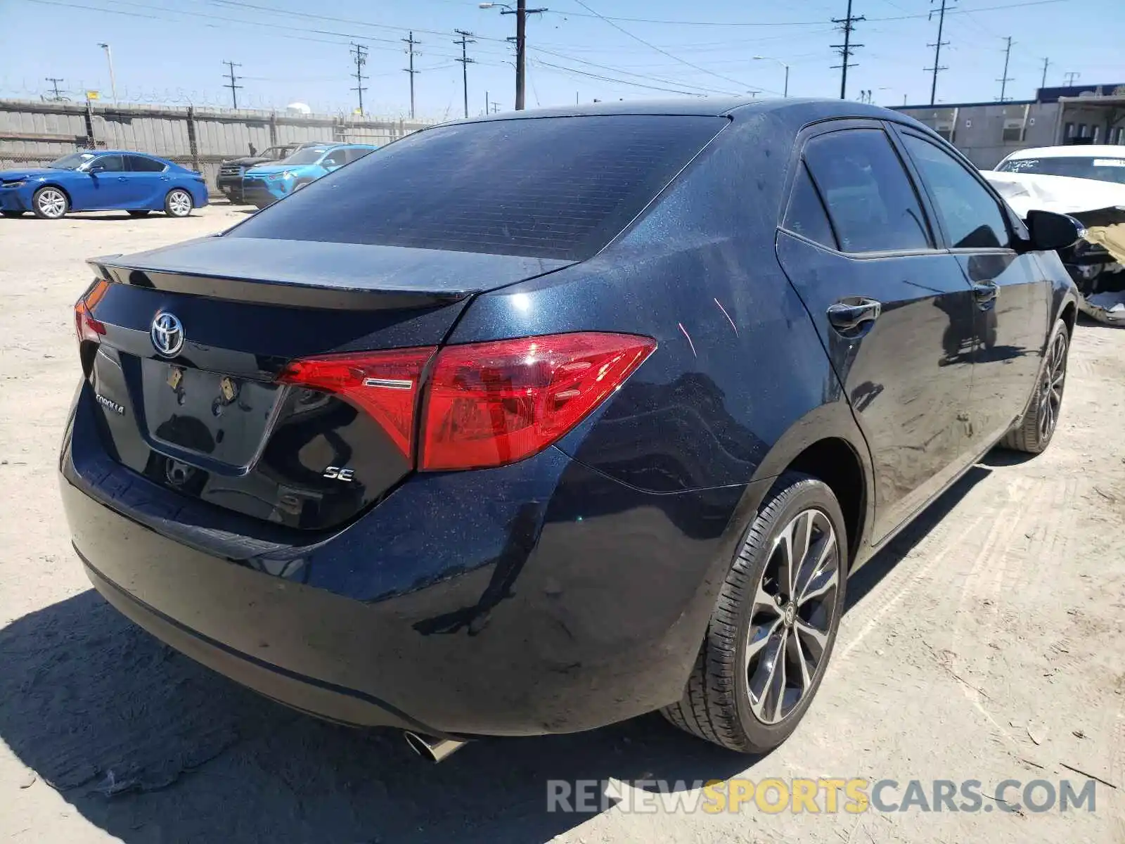 4 Photograph of a damaged car 2T1BURHE8KC155454 TOYOTA COROLLA 2019