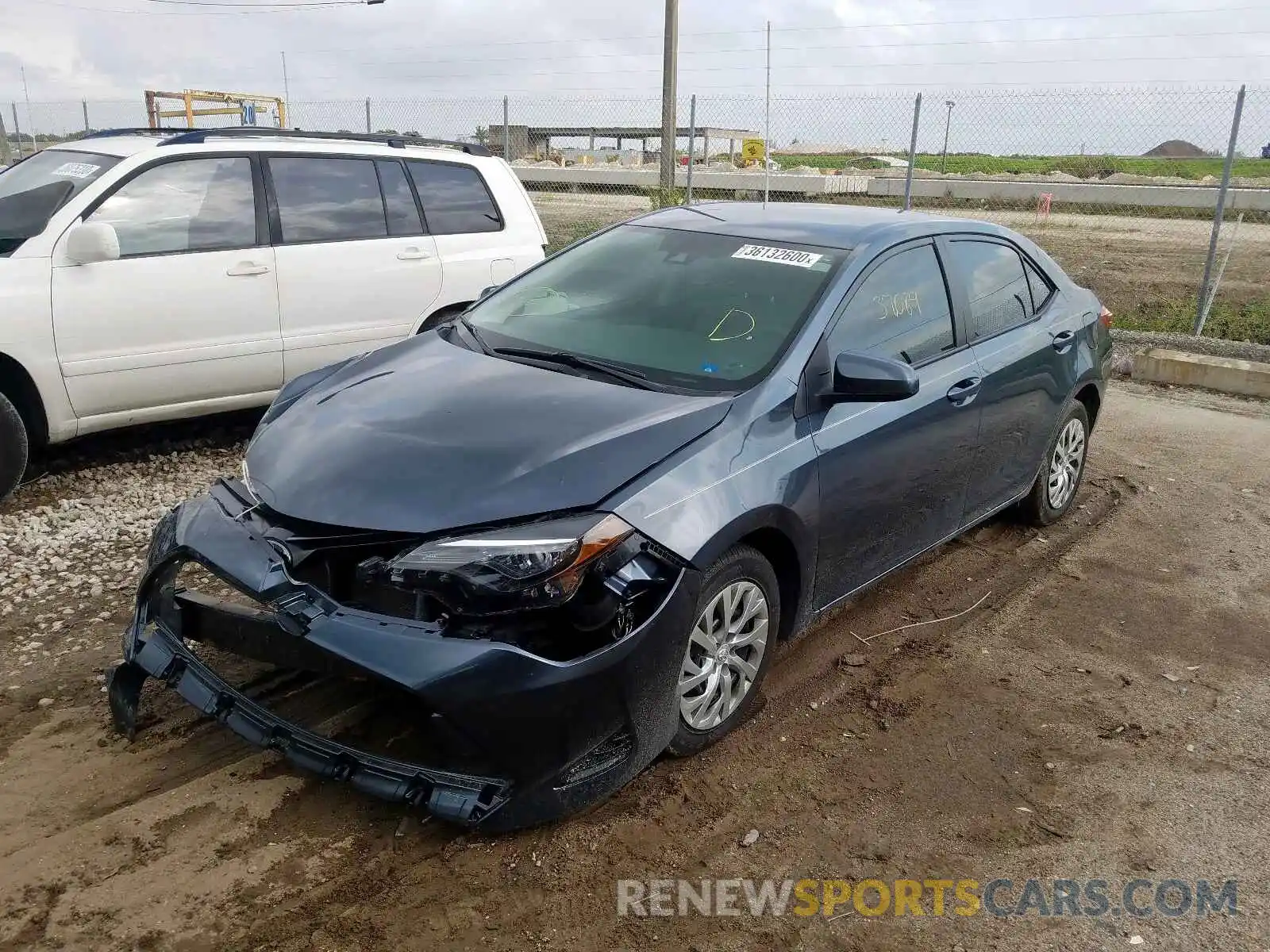 2 Photograph of a damaged car 2T1BURHE8KC156720 TOYOTA COROLLA 2019