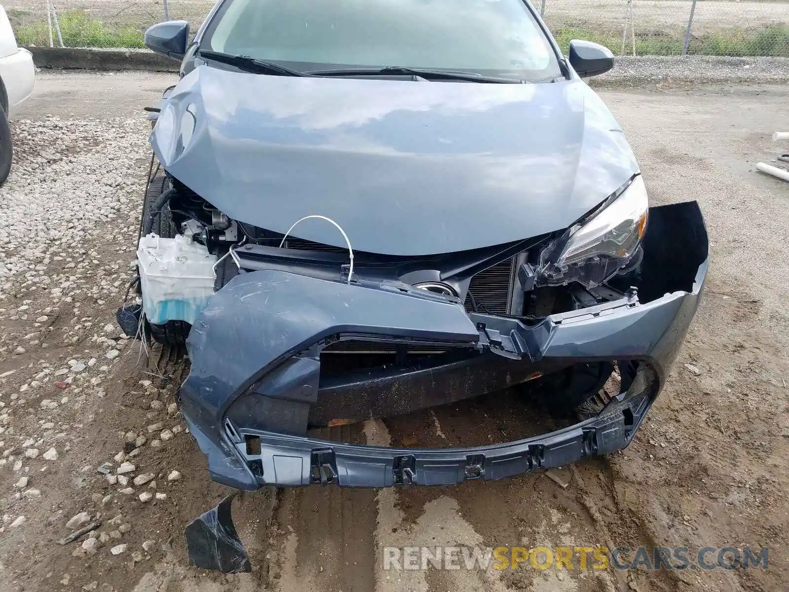 9 Photograph of a damaged car 2T1BURHE8KC156720 TOYOTA COROLLA 2019