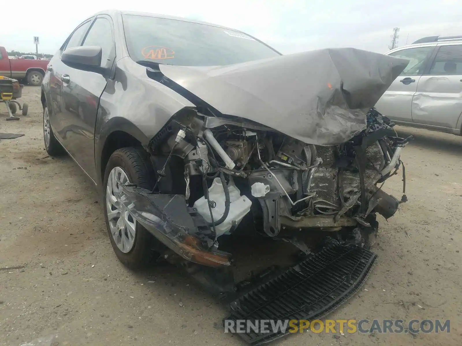 1 Photograph of a damaged car 2T1BURHE8KC157057 TOYOTA COROLLA 2019
