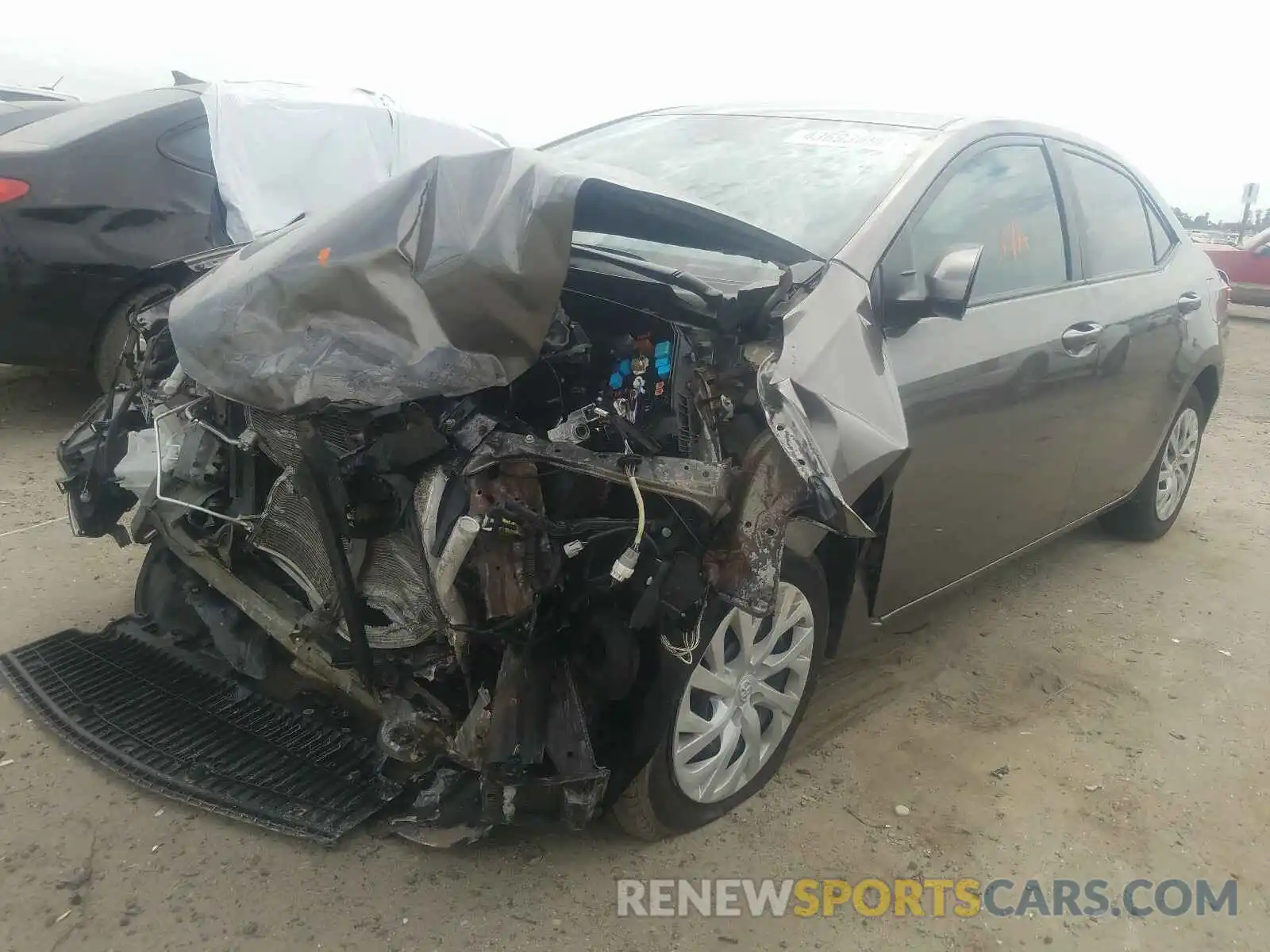 2 Photograph of a damaged car 2T1BURHE8KC157057 TOYOTA COROLLA 2019