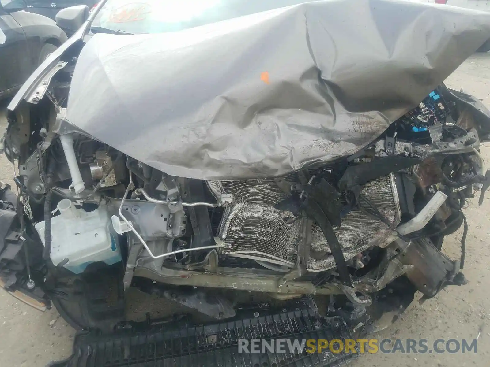 7 Photograph of a damaged car 2T1BURHE8KC157057 TOYOTA COROLLA 2019