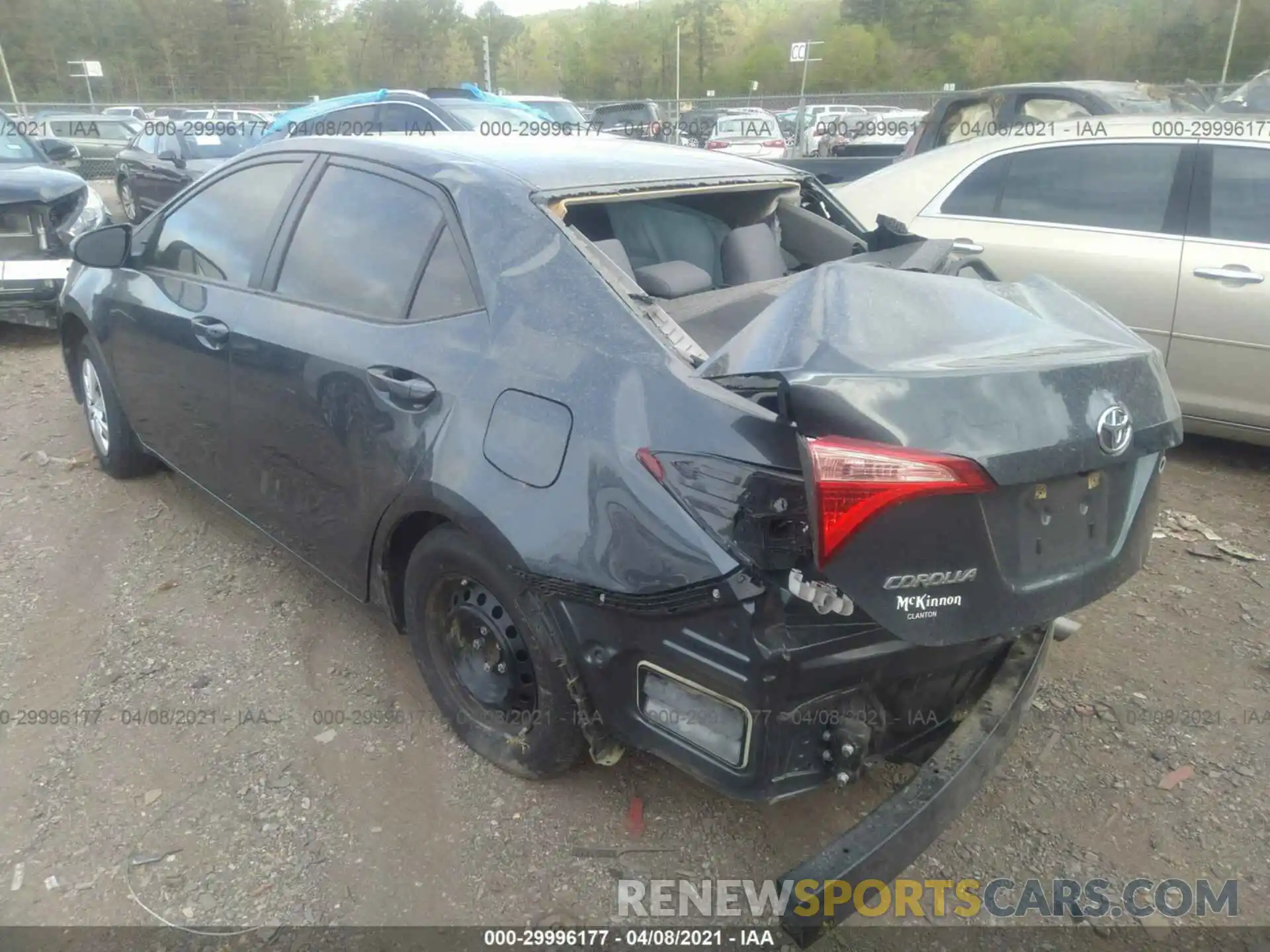 3 Photograph of a damaged car 2T1BURHE8KC157205 TOYOTA COROLLA 2019