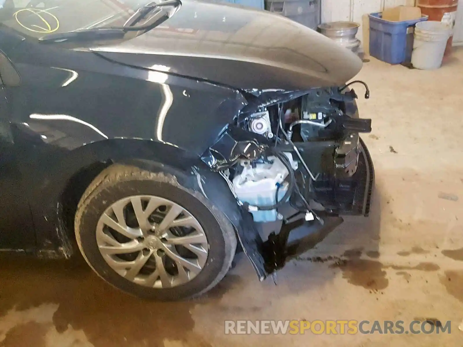 9 Фотография поврежденного автомобиля 2T1BURHE8KC157267 TOYOTA COROLLA 2019