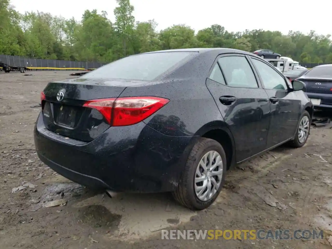 4 Photograph of a damaged car 2T1BURHE8KC157298 TOYOTA COROLLA 2019