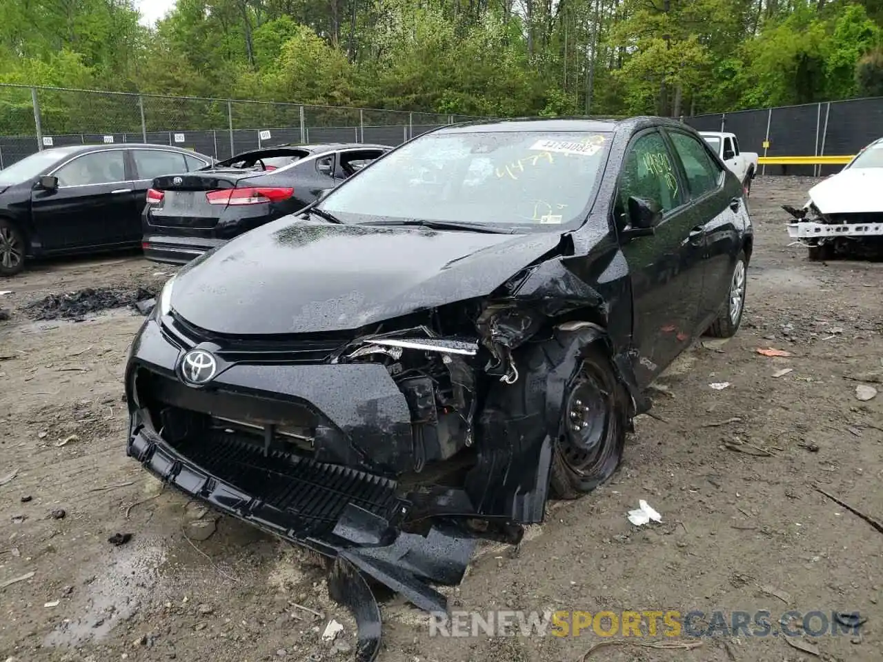 9 Photograph of a damaged car 2T1BURHE8KC157298 TOYOTA COROLLA 2019